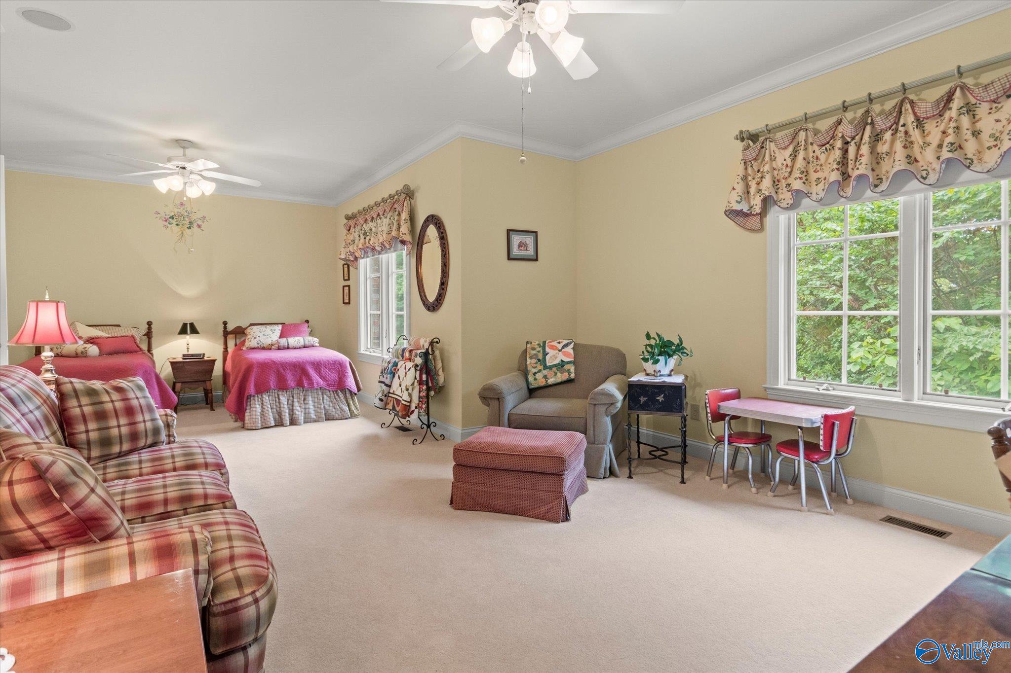 2960 High Mountain Road