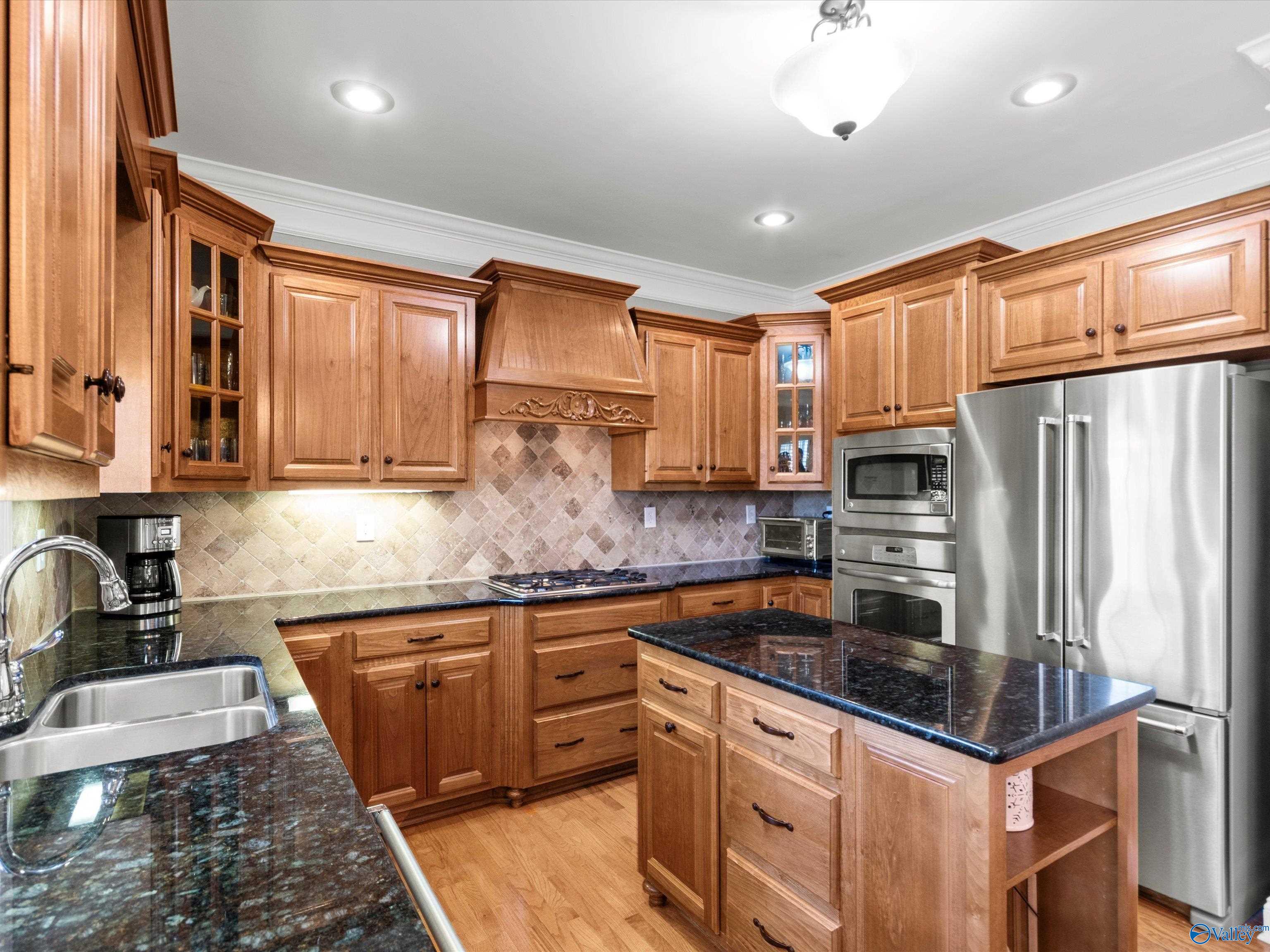 9 America Holly Circle SW