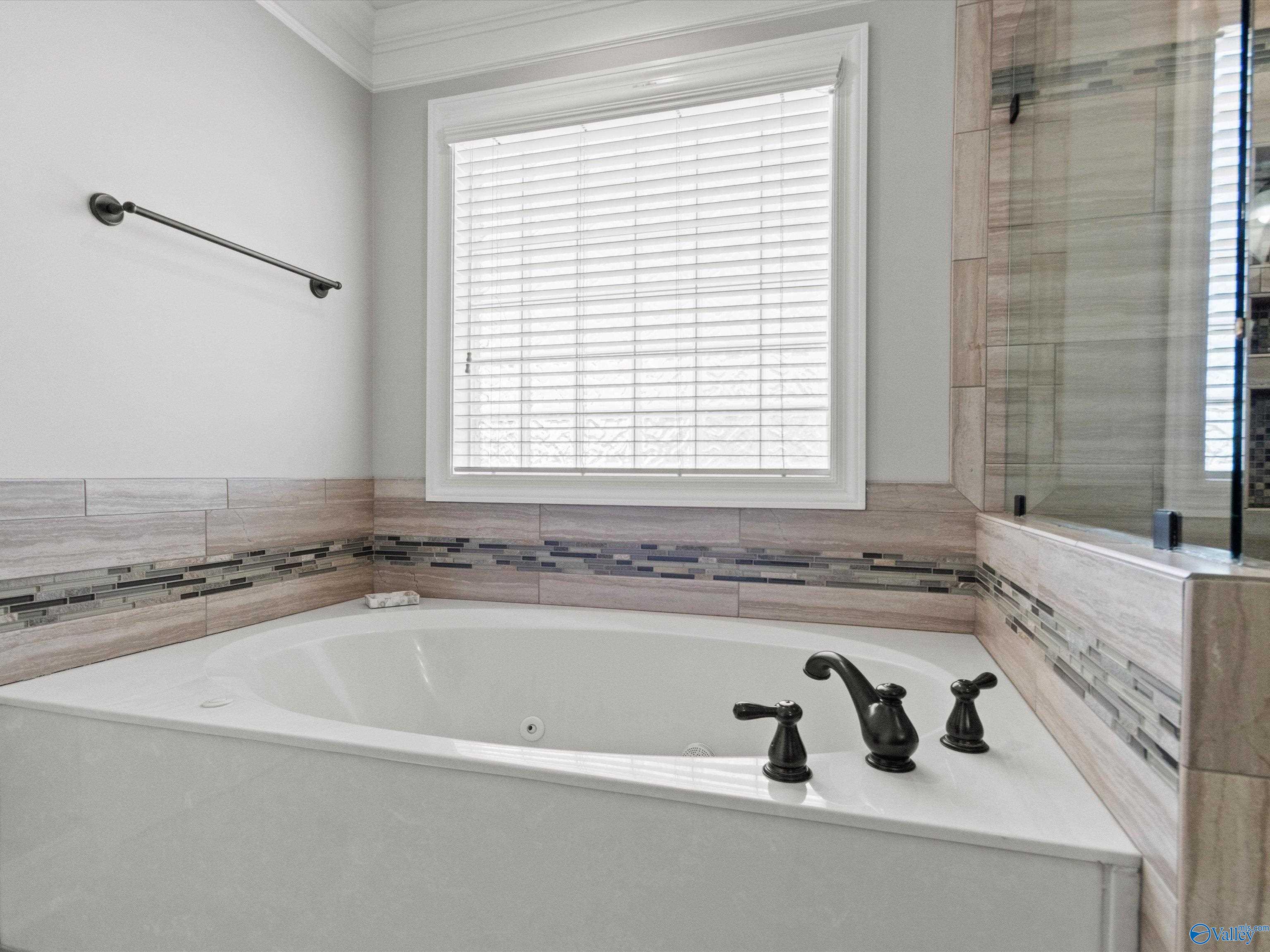 9 America Holly Circle SW