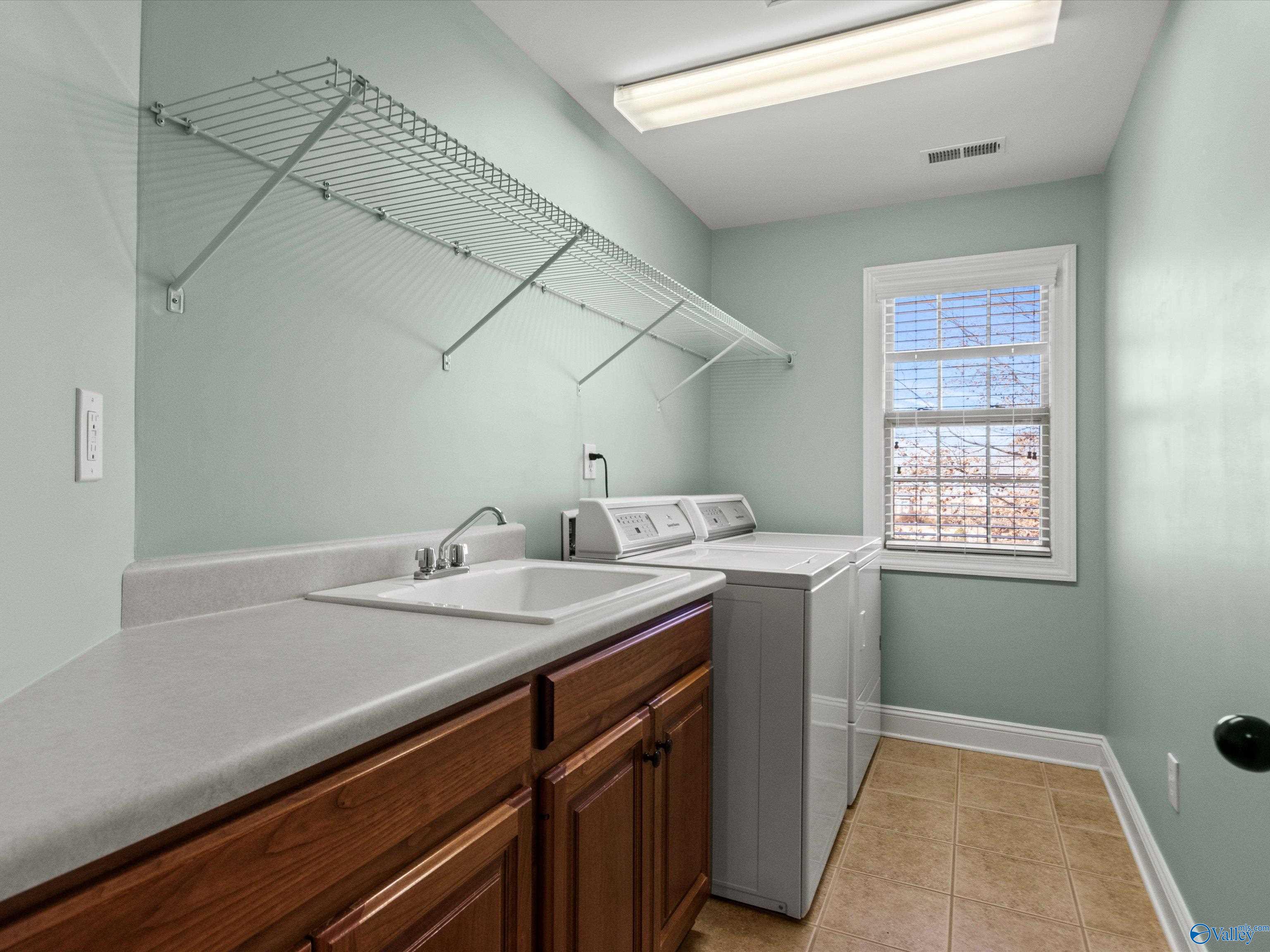 9 America Holly Circle SW