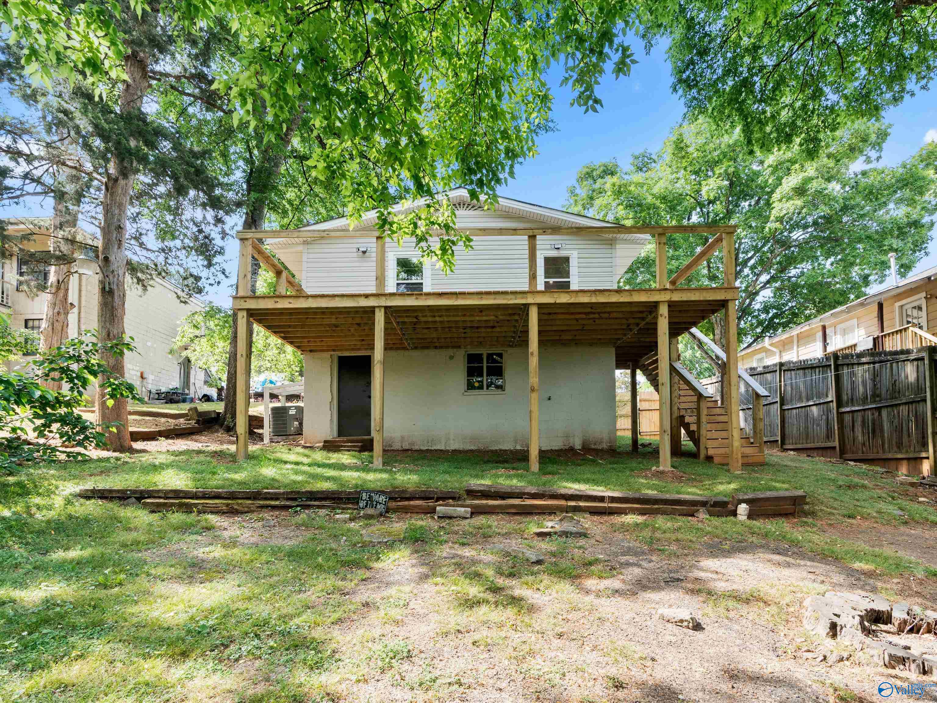1409 Highland Avenue SE