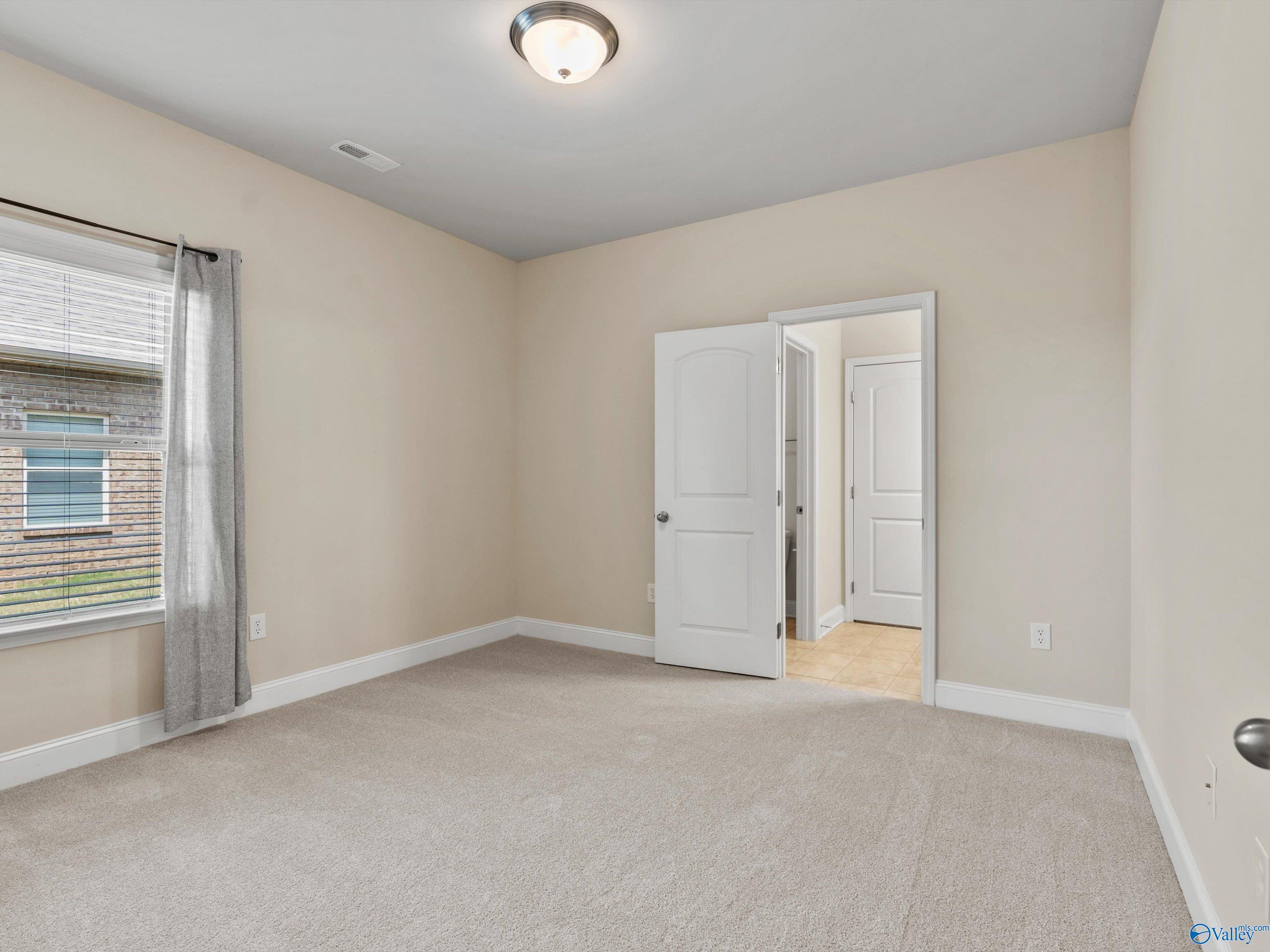 211 Hilltop Ridge Drive