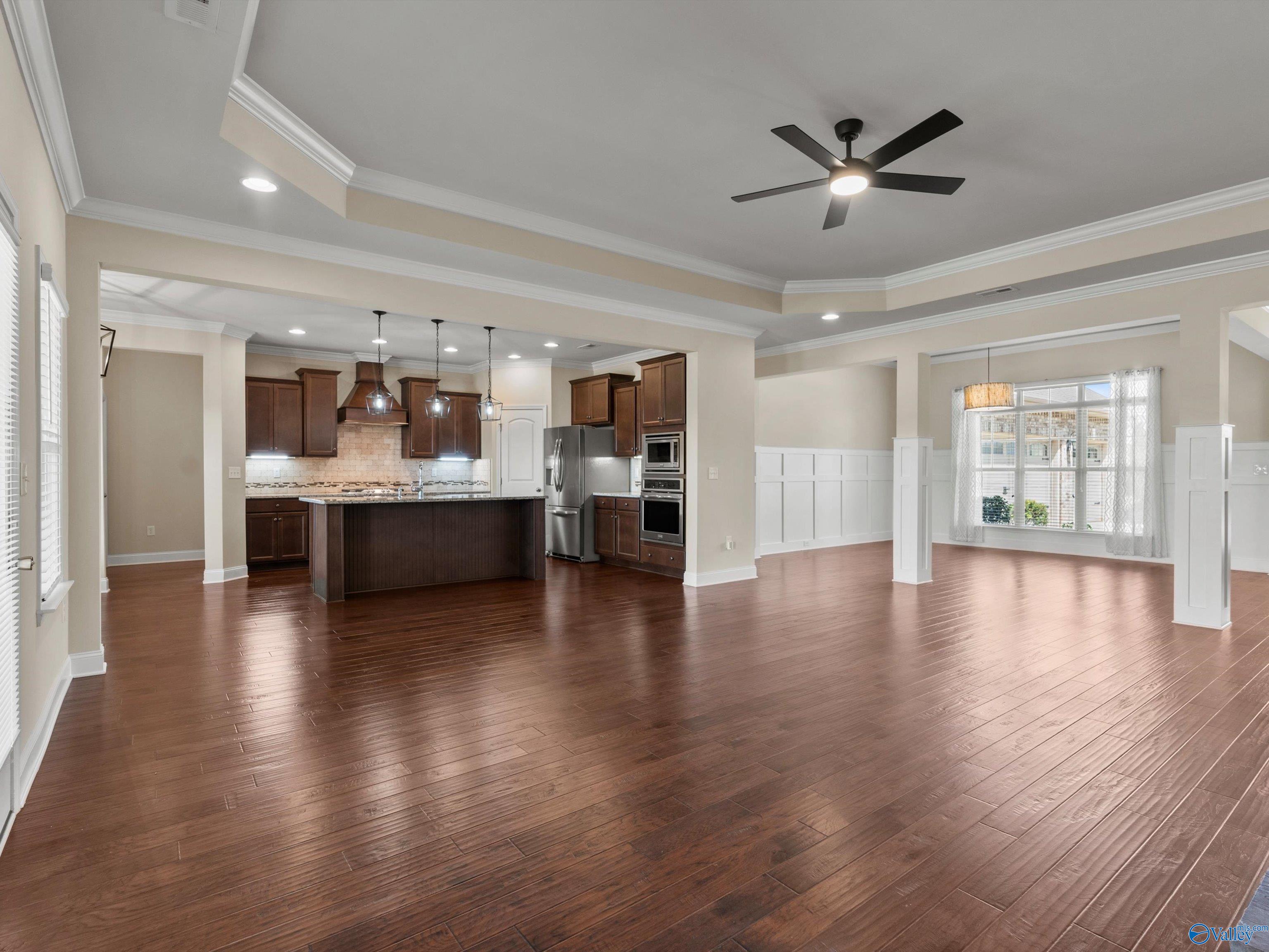 211 Hilltop Ridge Drive