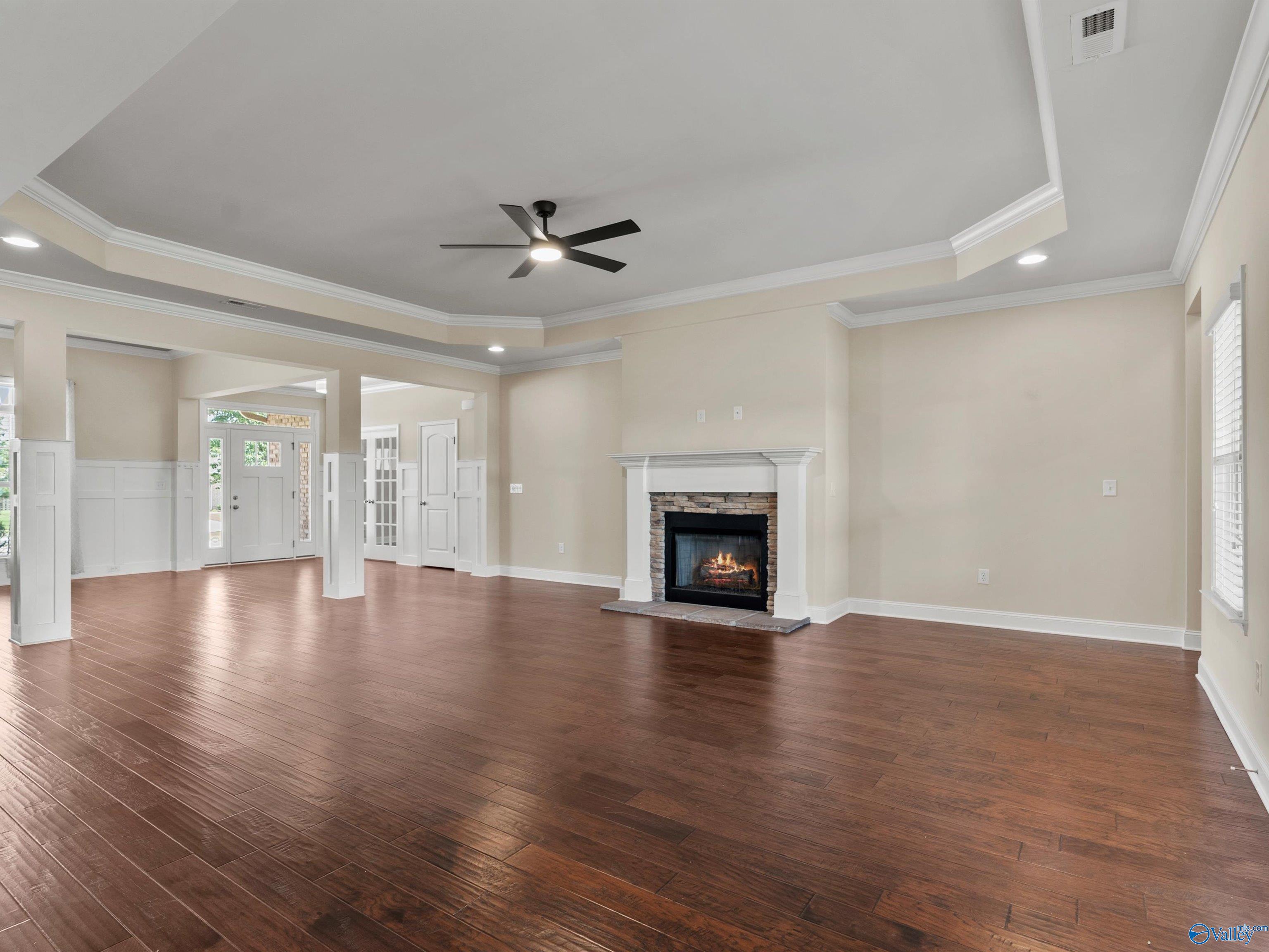 211 Hilltop Ridge Drive