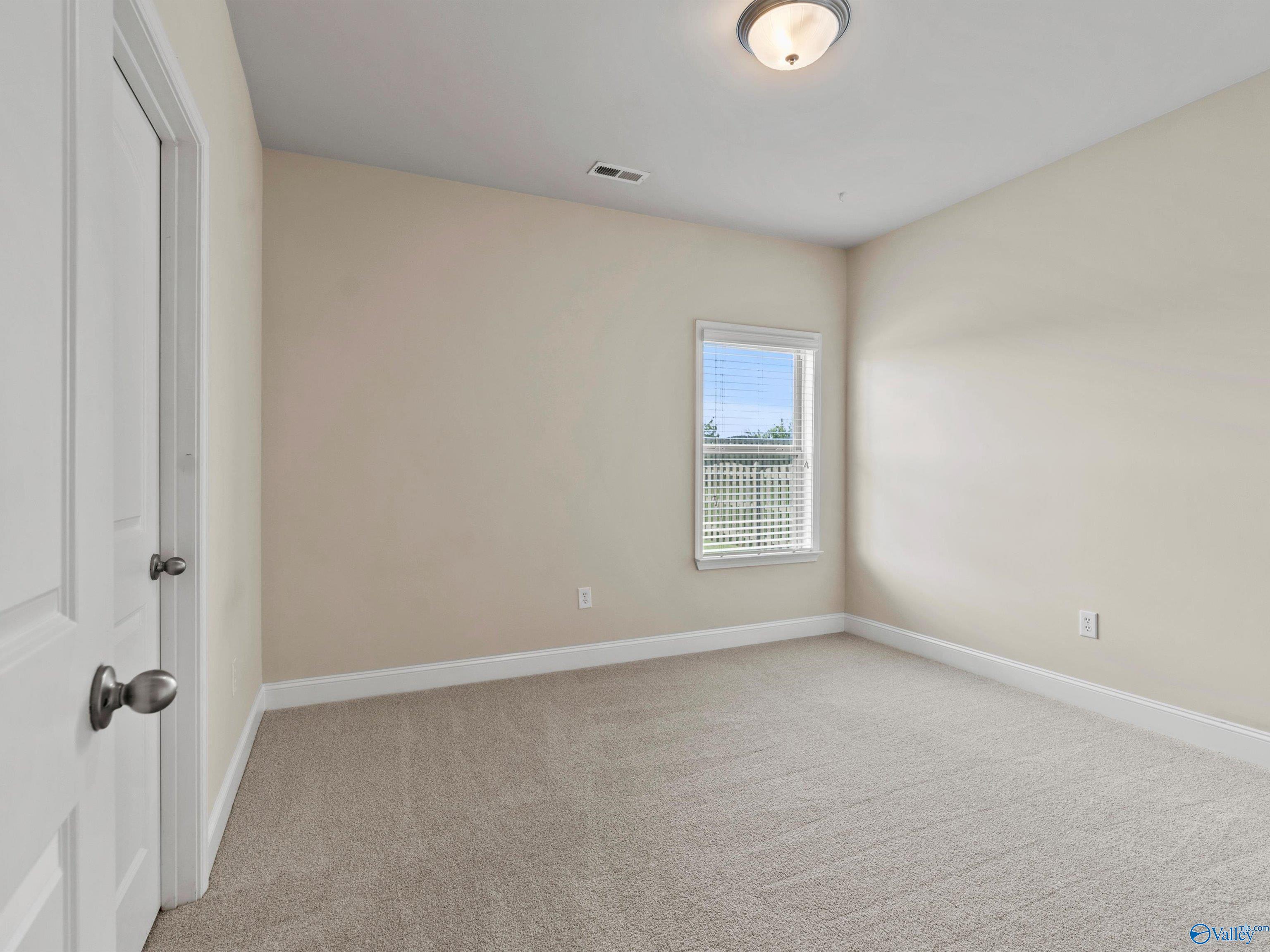 211 Hilltop Ridge Drive