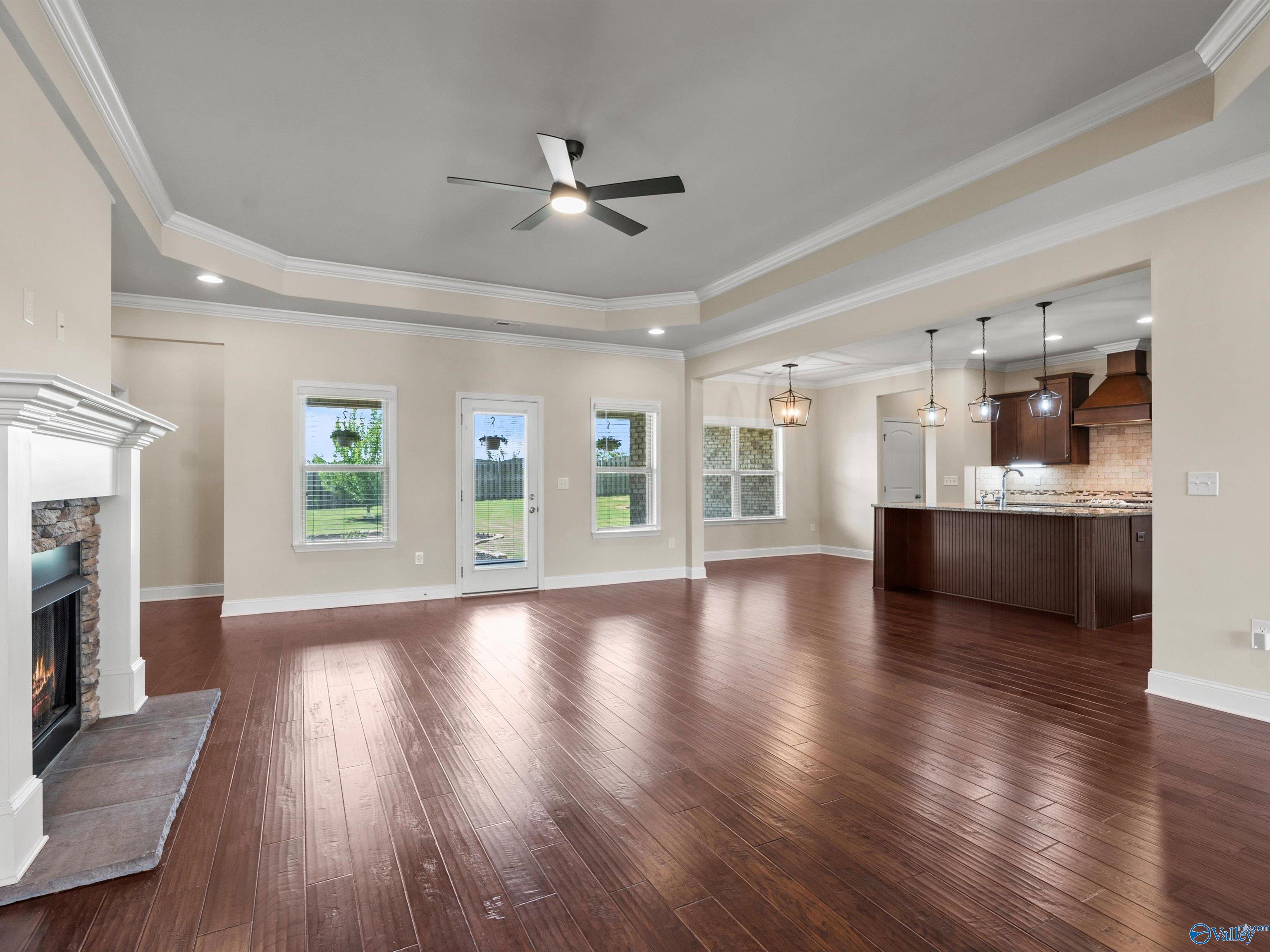 211 Hilltop Ridge Drive
