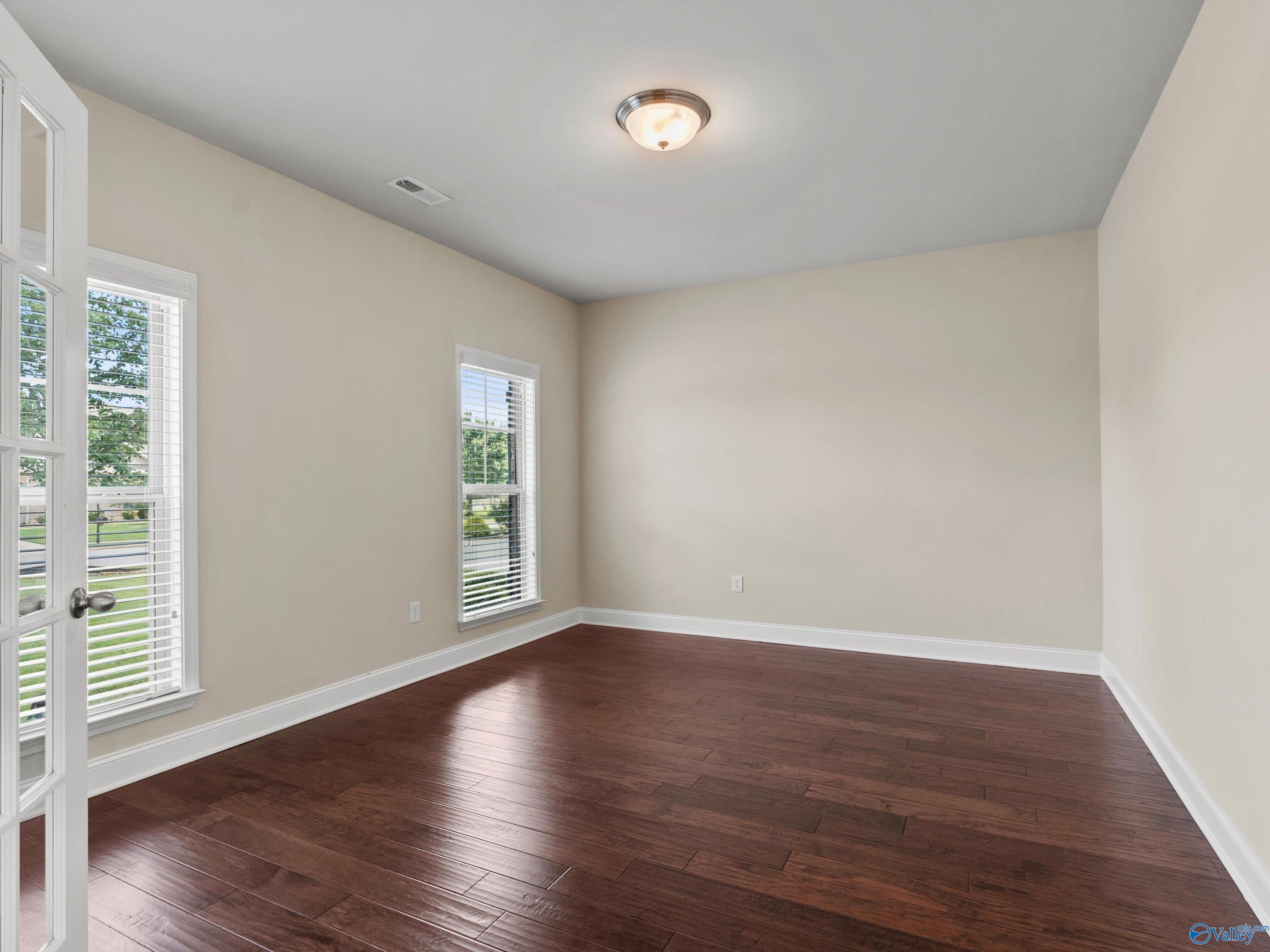 211 Hilltop Ridge Drive