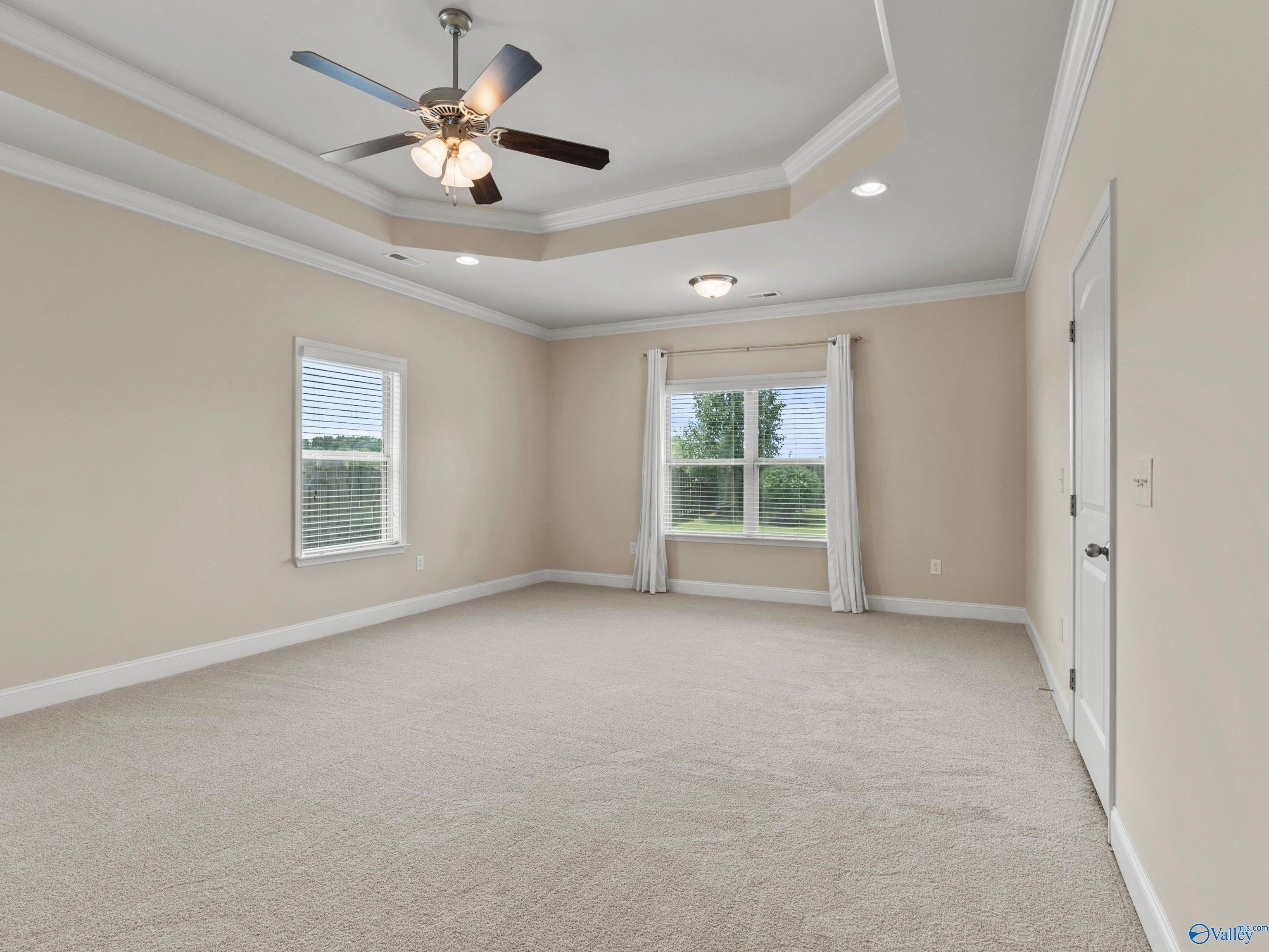 211 Hilltop Ridge Drive