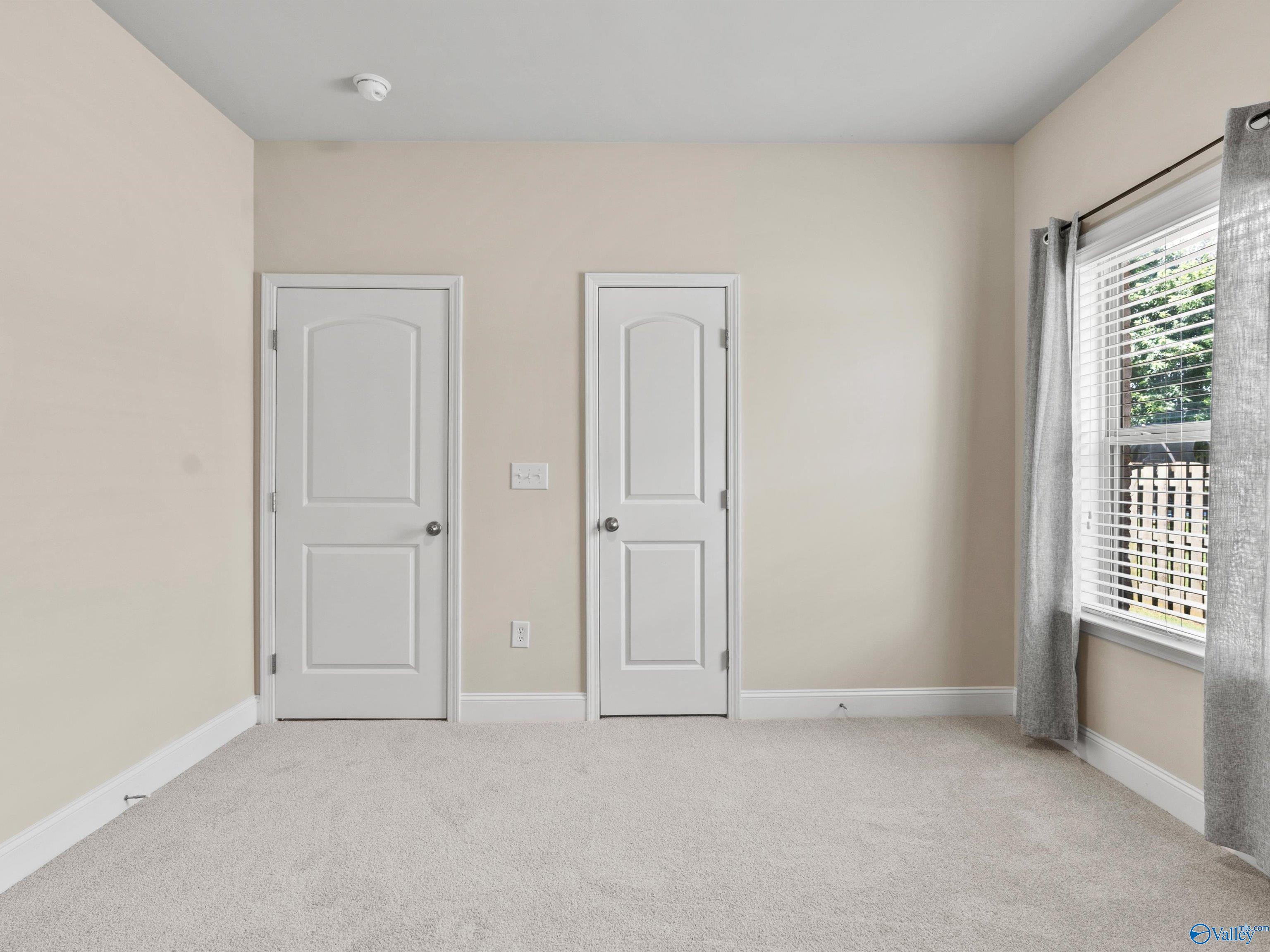 211 Hilltop Ridge Drive