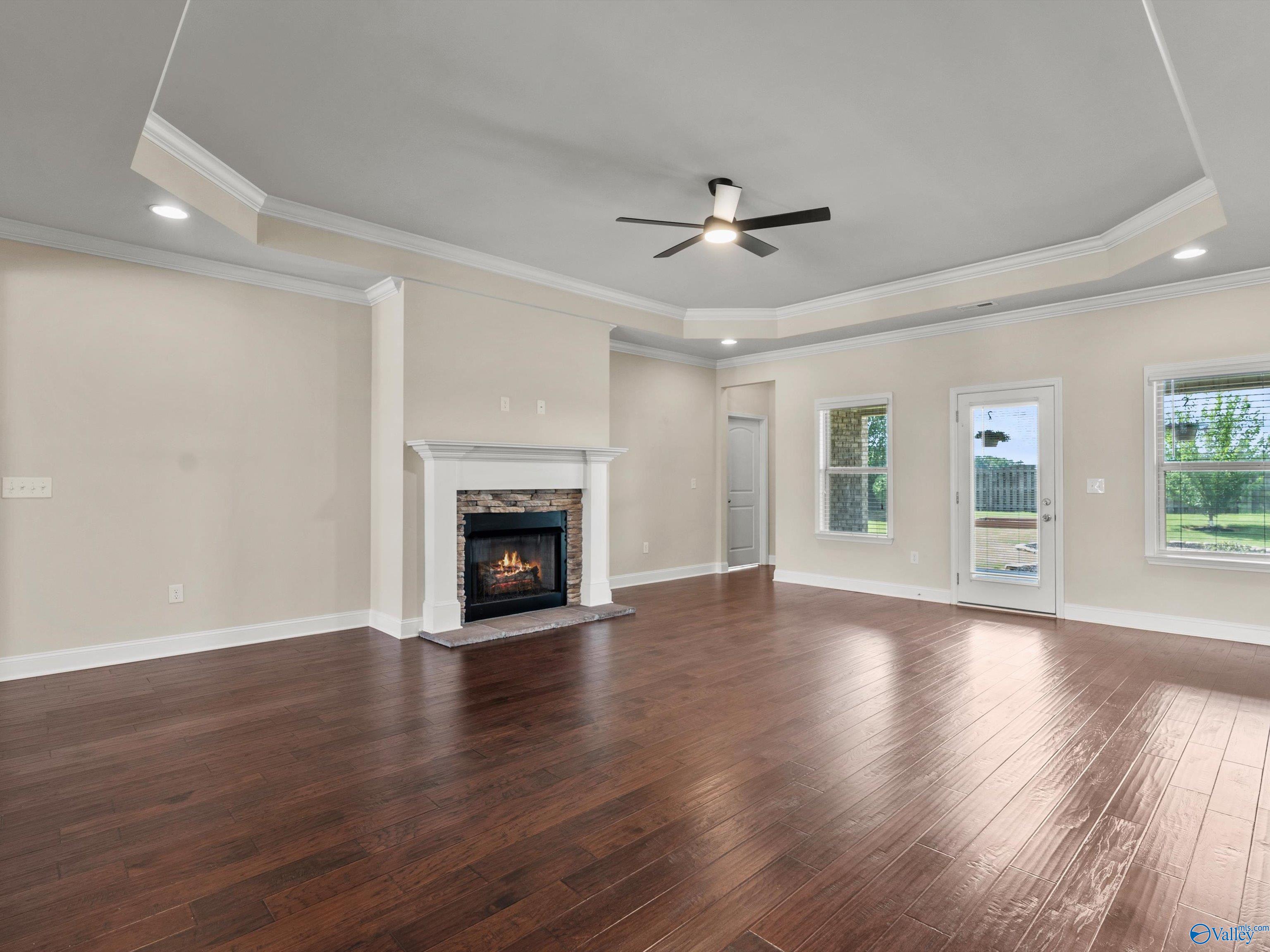 211 Hilltop Ridge Drive