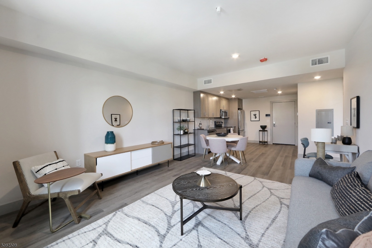 548 Franklin Ave Unit: 412