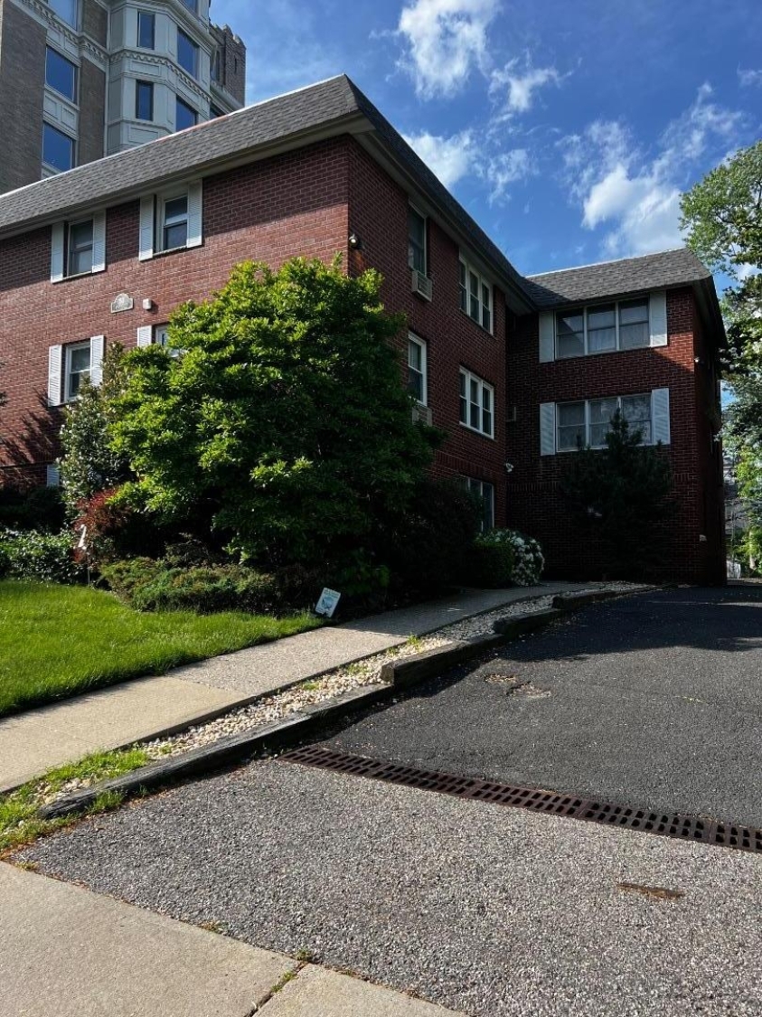 53 Union St 7