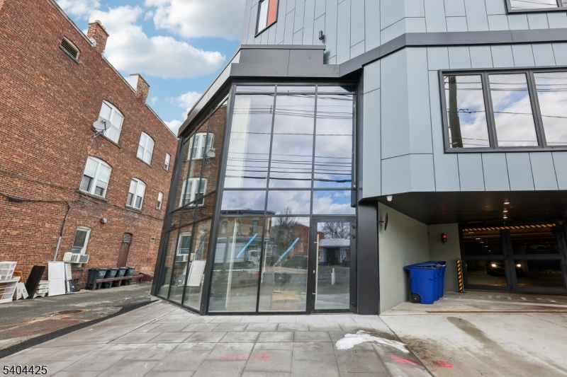 740-748 Washington Avenue