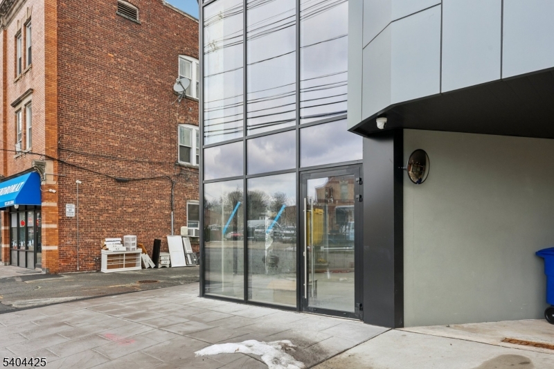 740-748 Washington Avenue