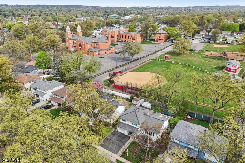 118 Byrd Ave