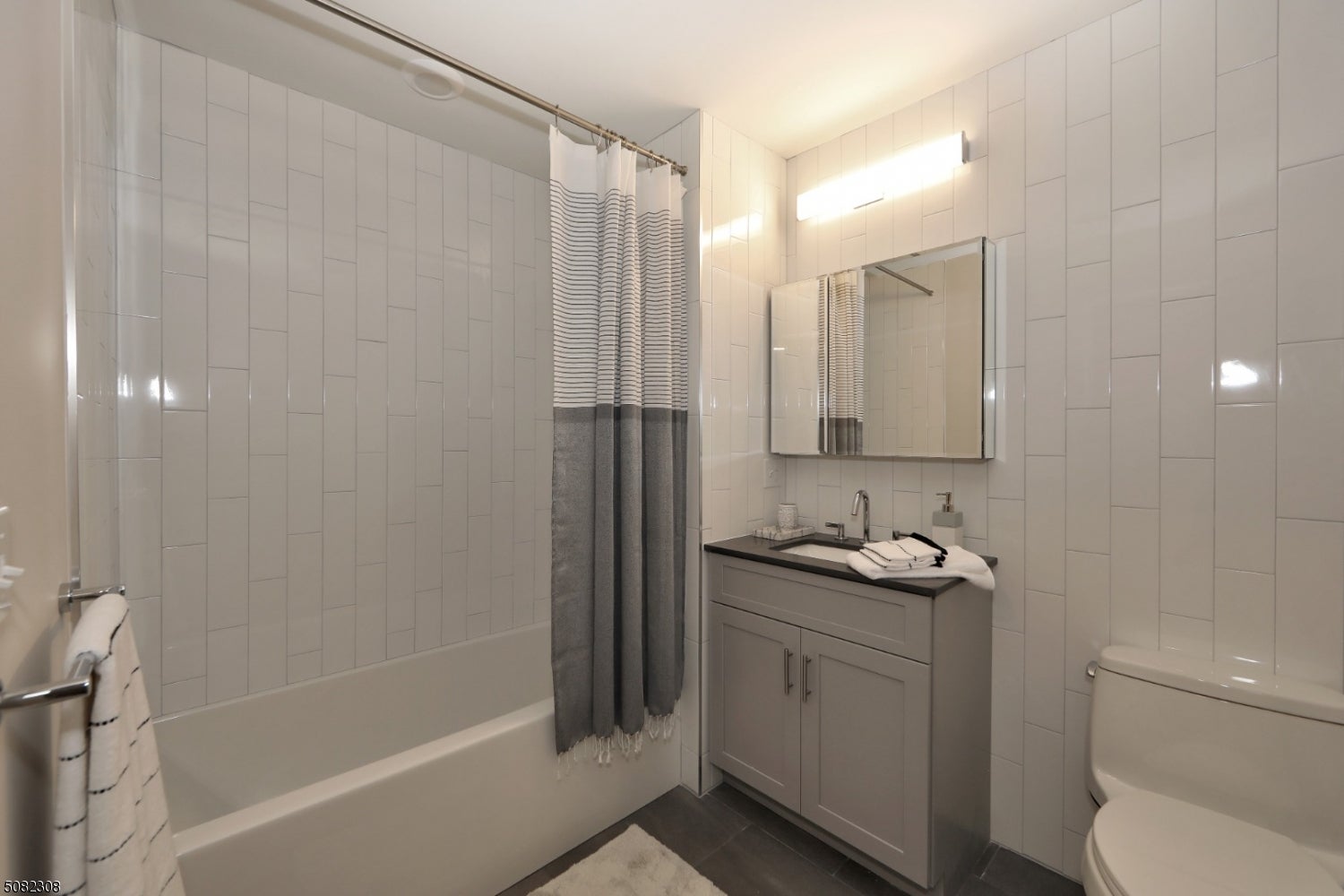 548 Franklin Ave 317