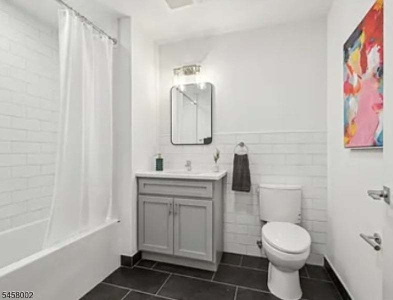 740-748 Washington Avenue 513
