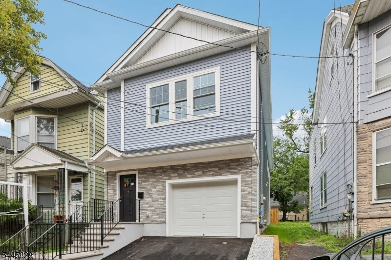 7 Terrace Pl