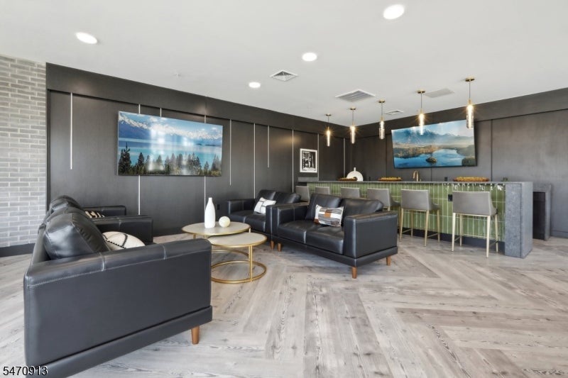 740-748 Washington Avenue 502