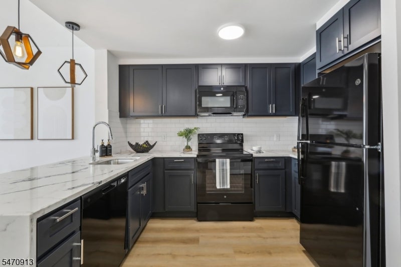 740-748 Washington Avenue 502