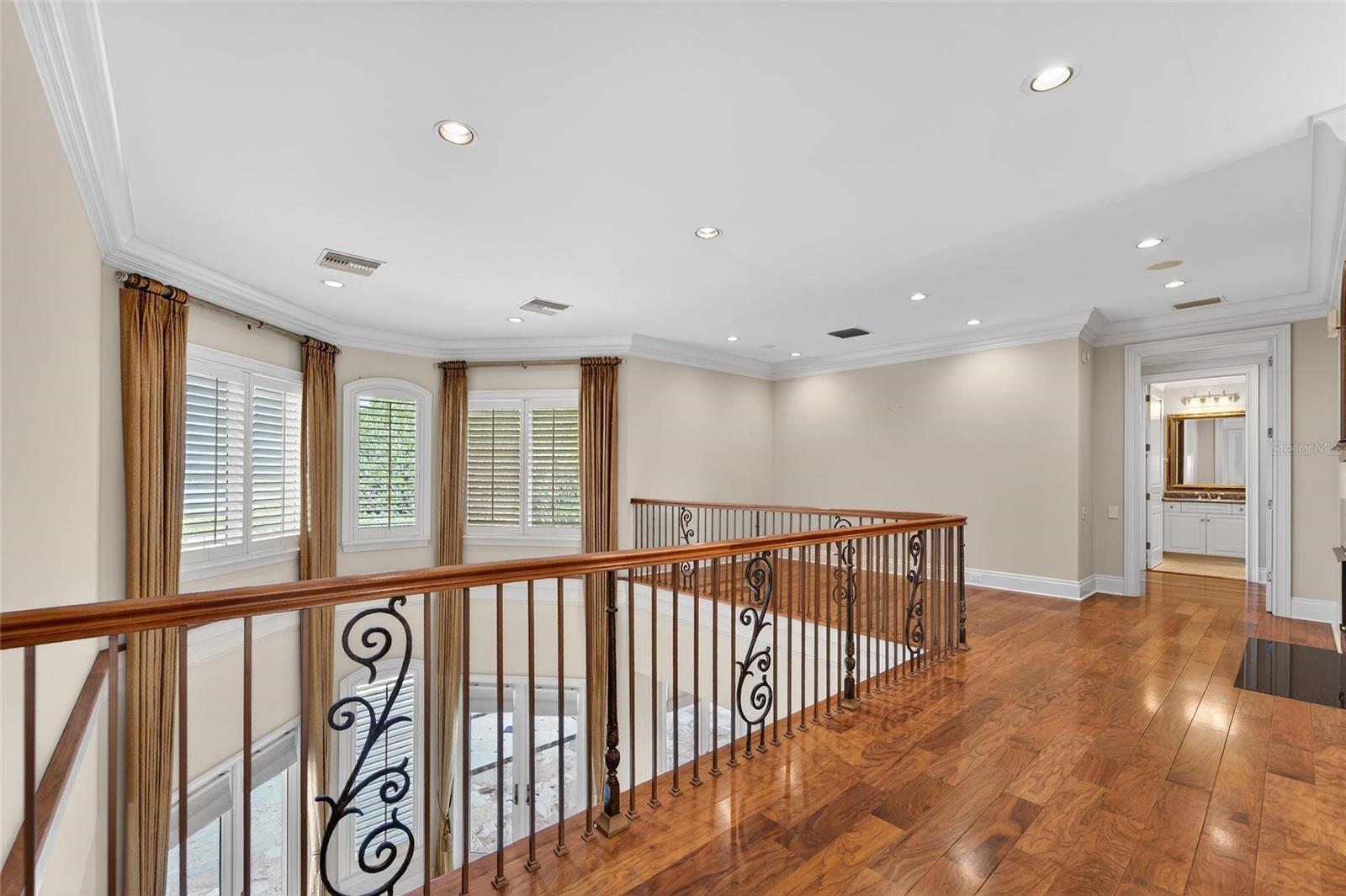 501 ADAMS BARN RD