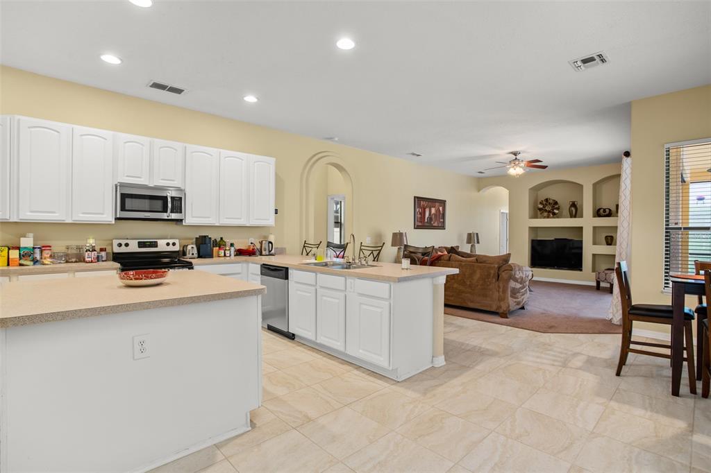 356 Coventry Rd