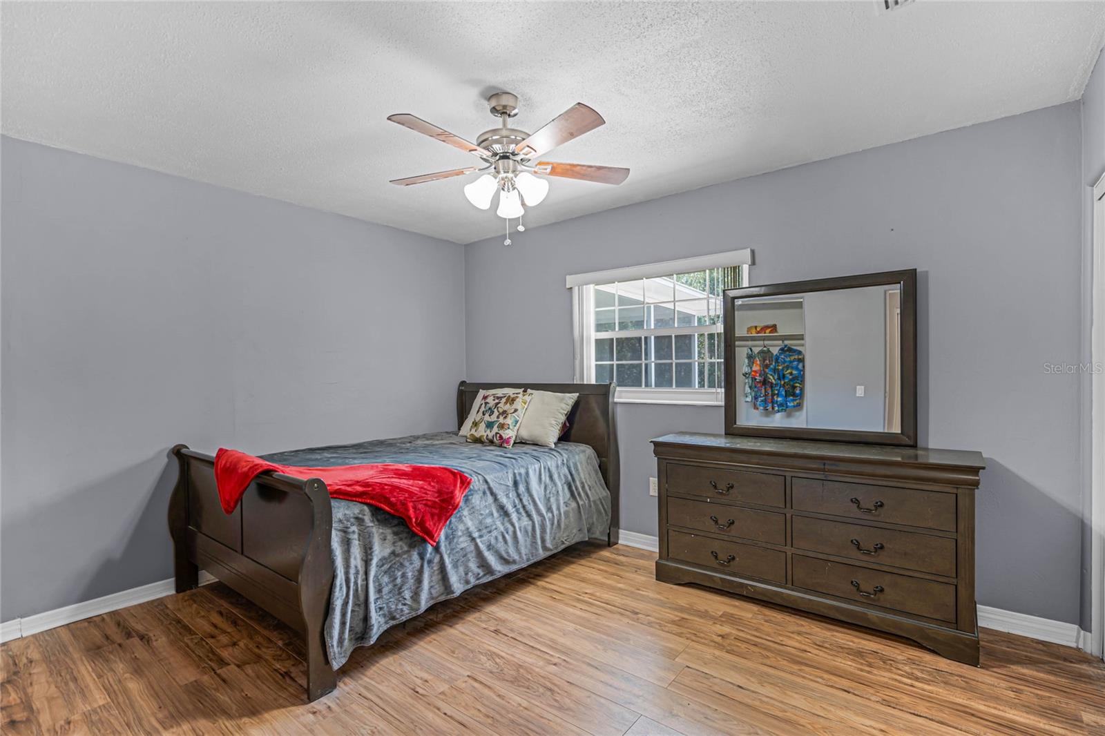 2580 E LAKE HARTRIDGE DR