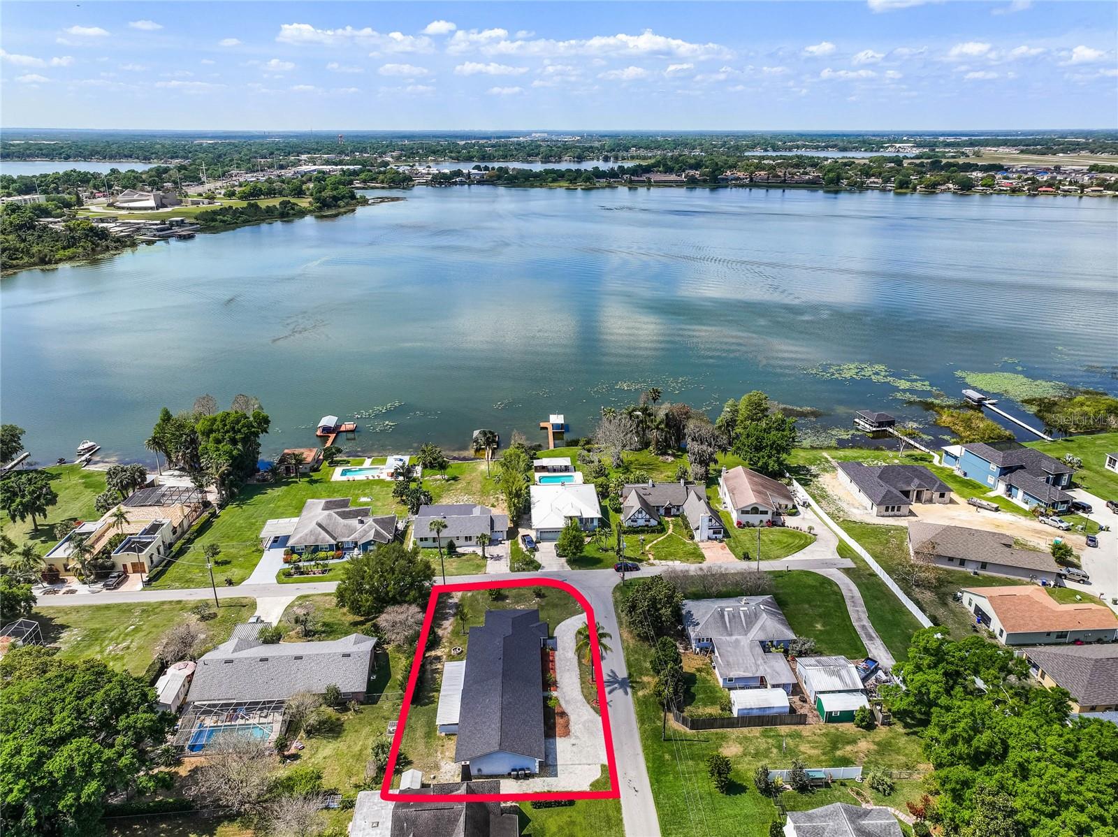 2580 E LAKE HARTRIDGE DR