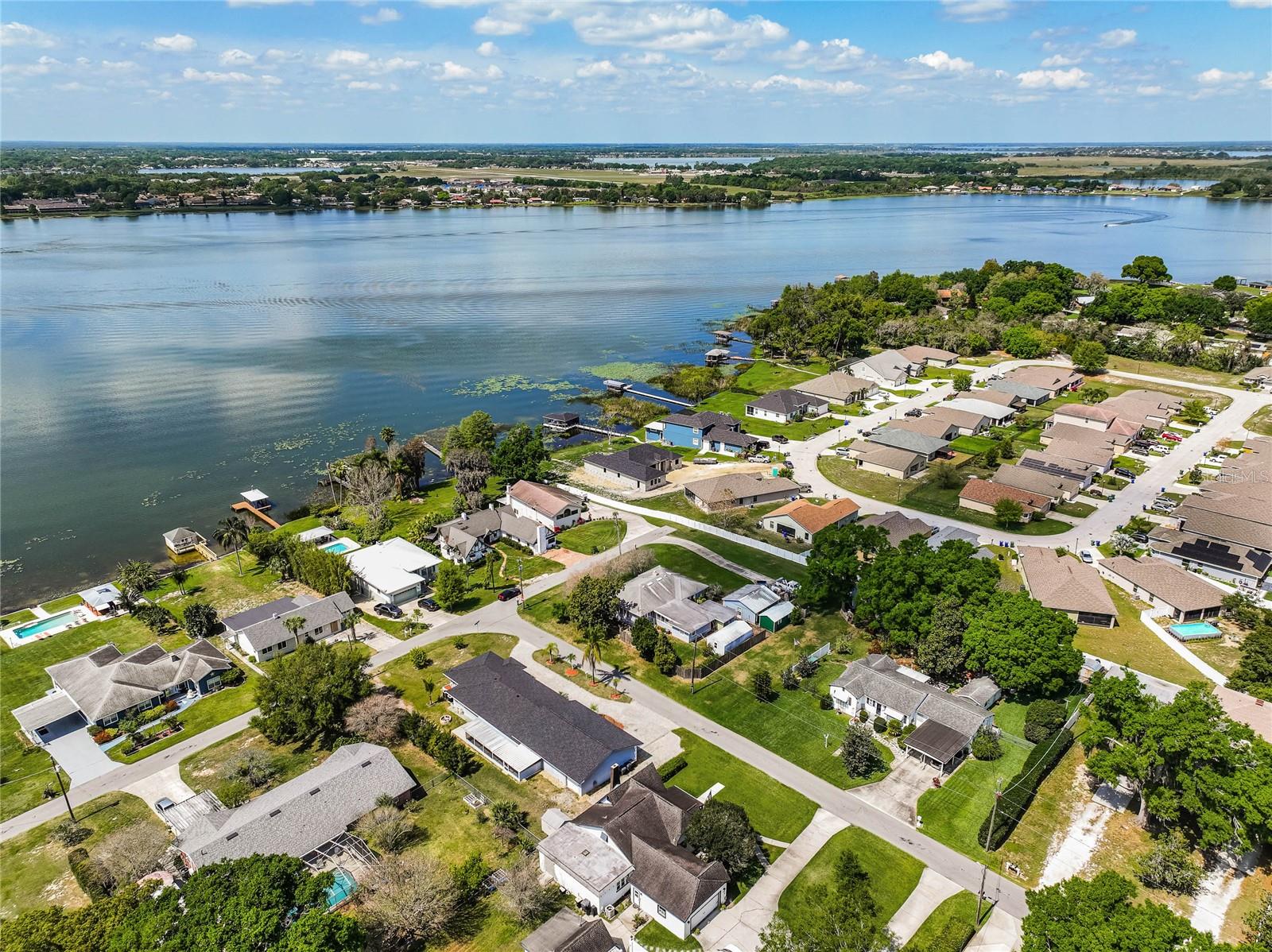 2580 E LAKE HARTRIDGE DR