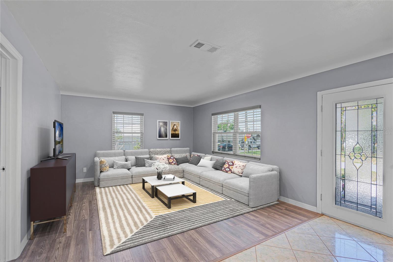 2580 E LAKE HARTRIDGE DR