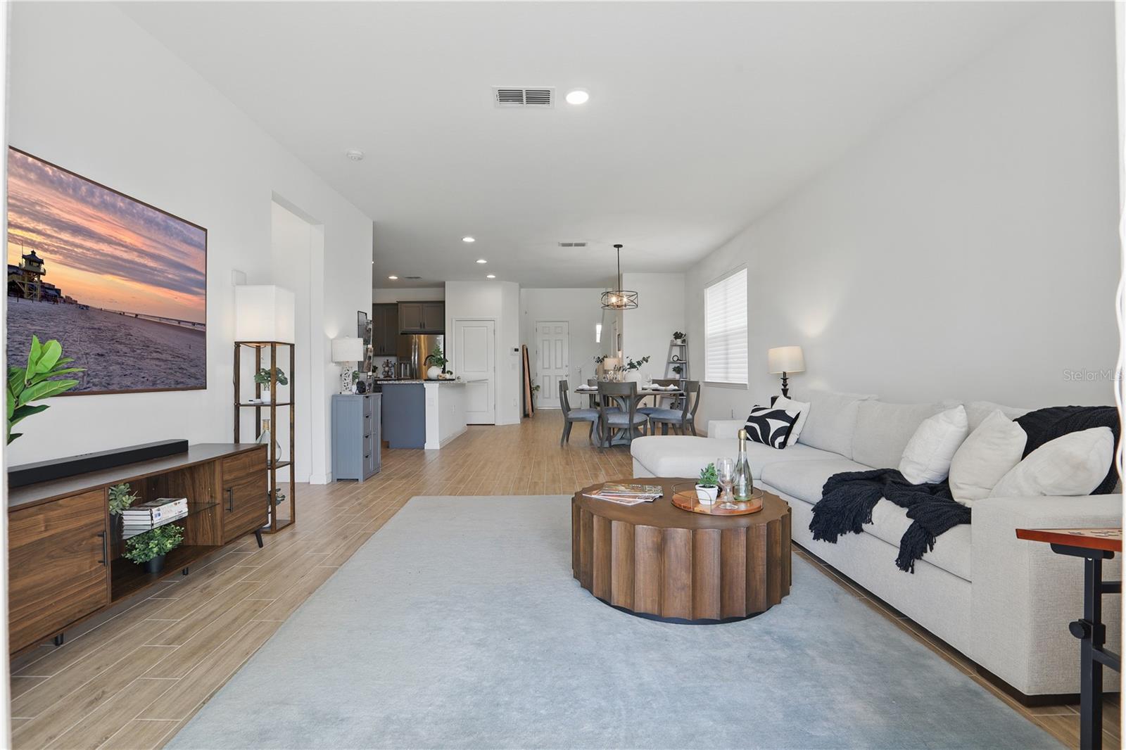 4338 DAVOS DR