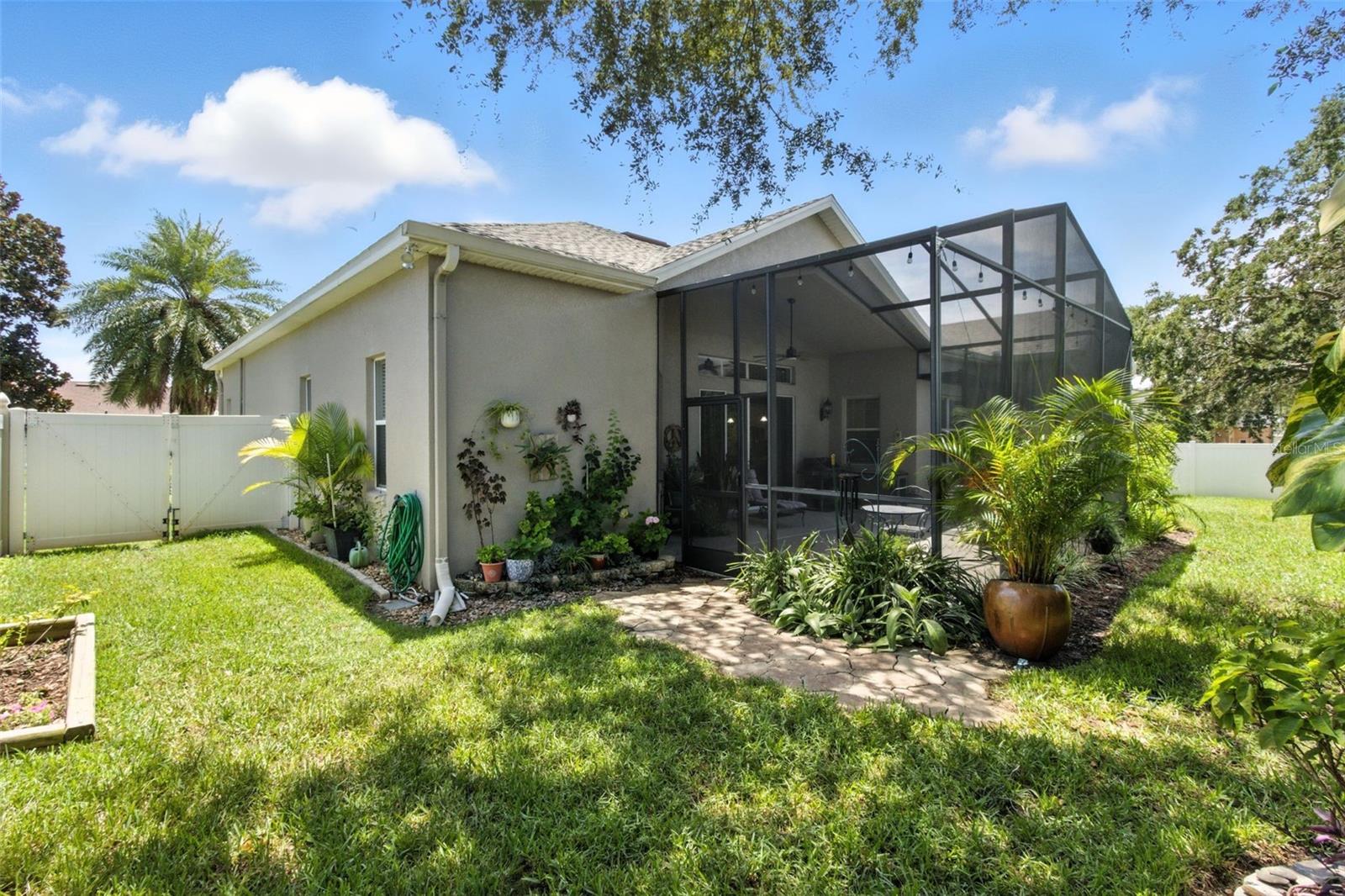 4516 BARRISTER DR