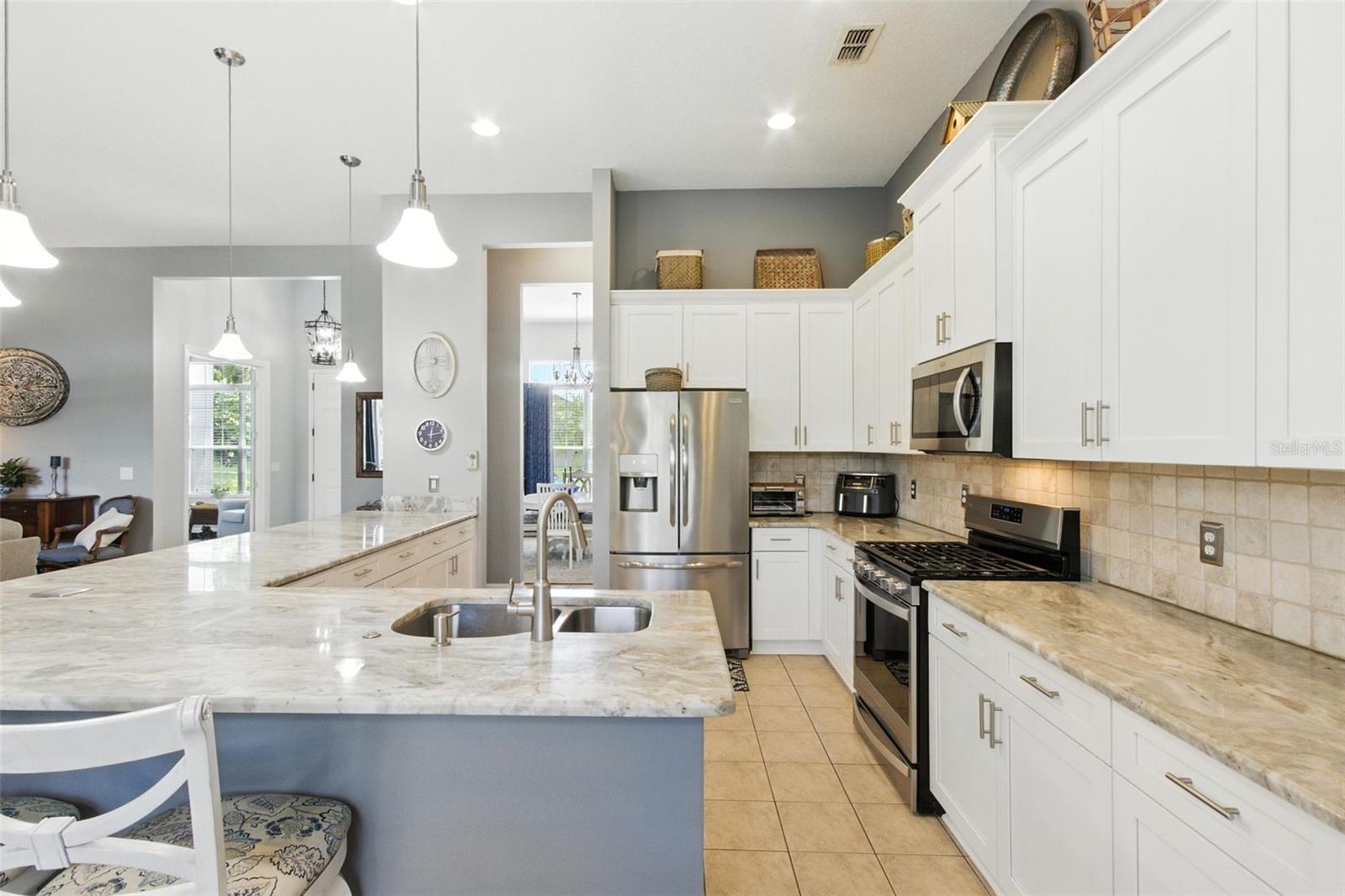 4516 BARRISTER DR