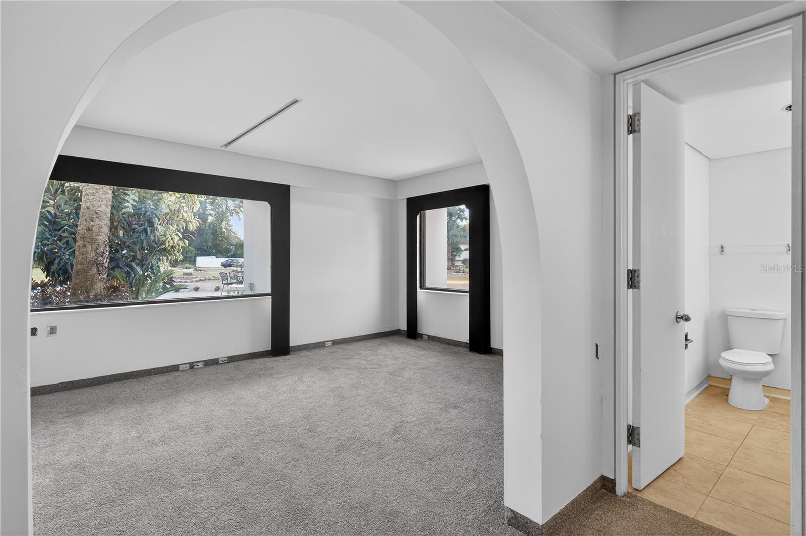 812 SWEETWATER CLUB BLVD