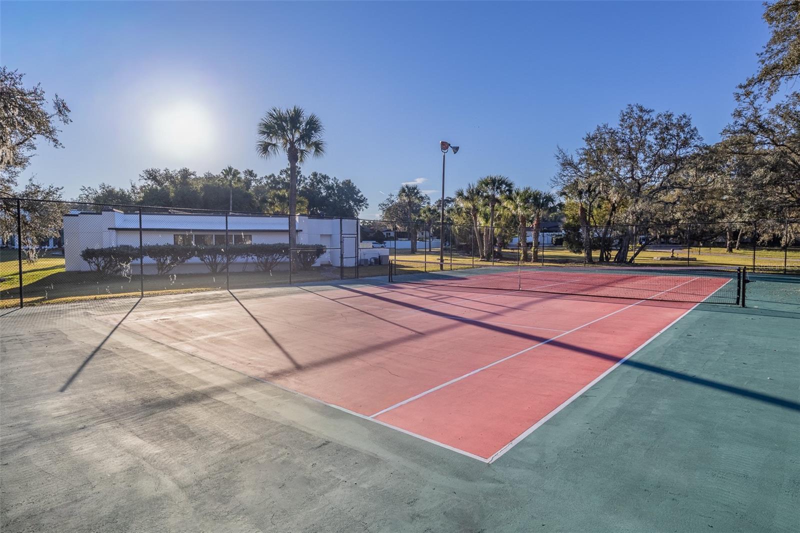 812 SWEETWATER CLUB BLVD