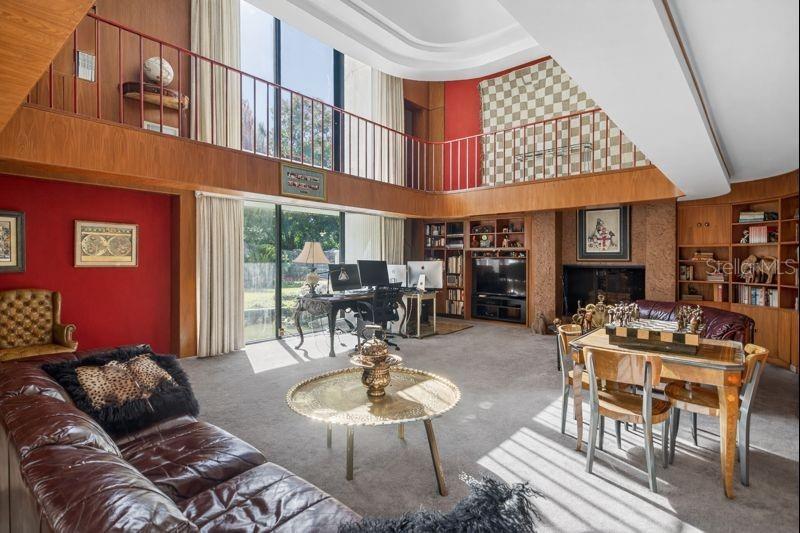 812 SWEETWATER CLUB BLVD