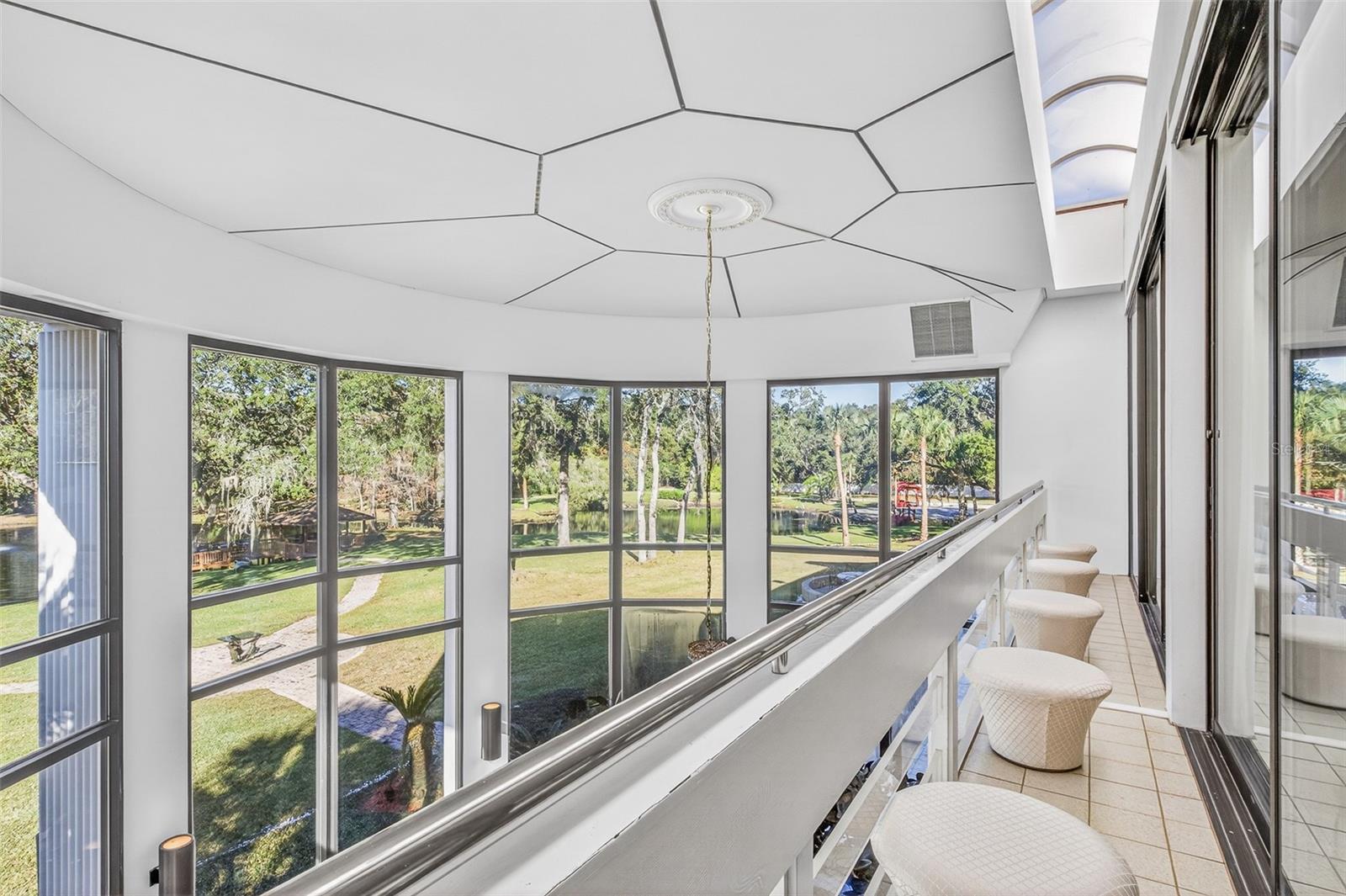 812 SWEETWATER CLUB BLVD