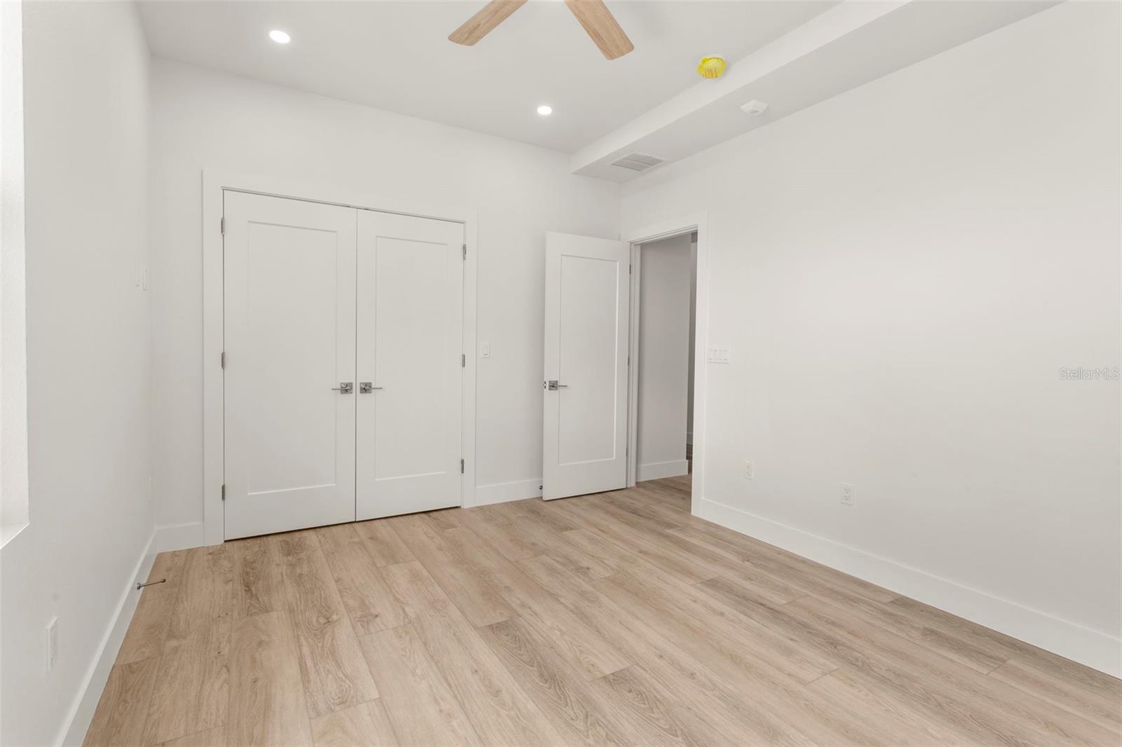 455 PINELLAS BAYWAY S #3B