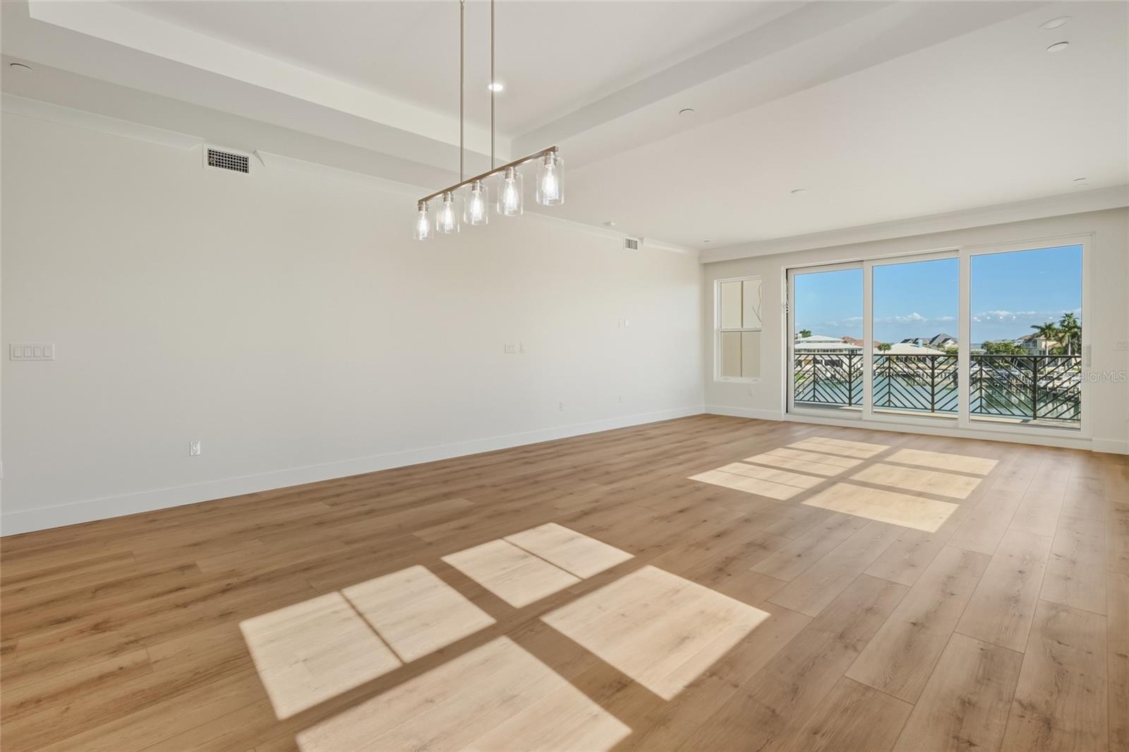 455 PINELLAS BAYWAY S #3B