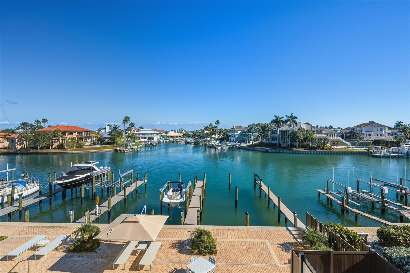 455 PINELLAS BAYWAY S #3B