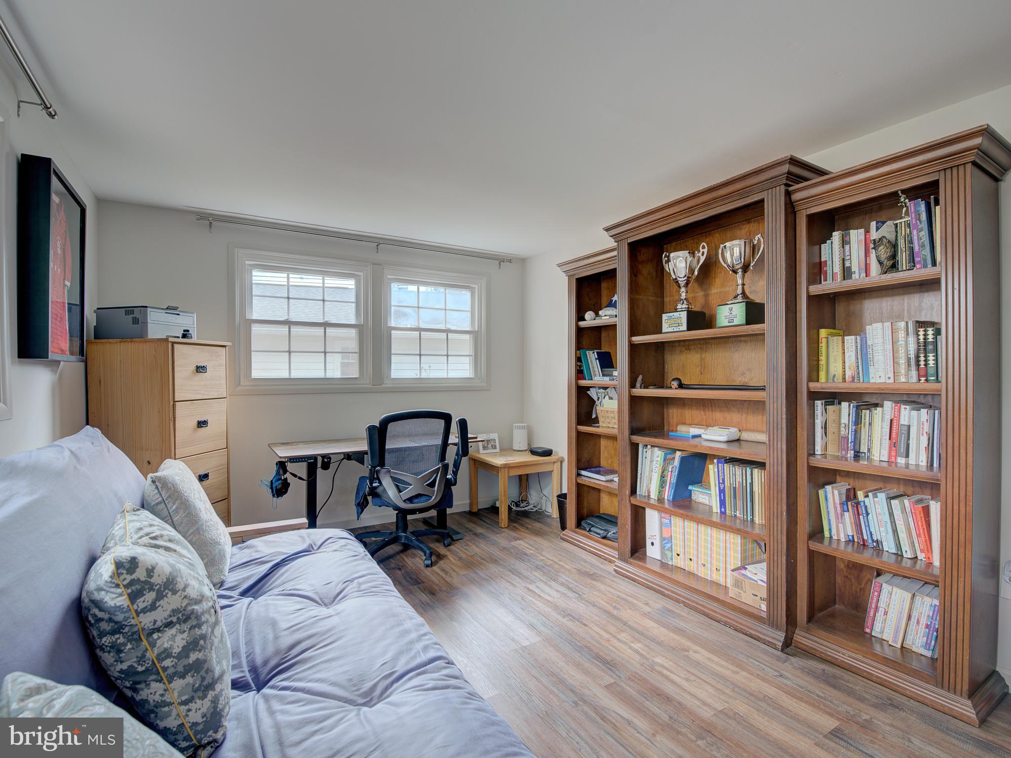 13102 MELVILLE LN