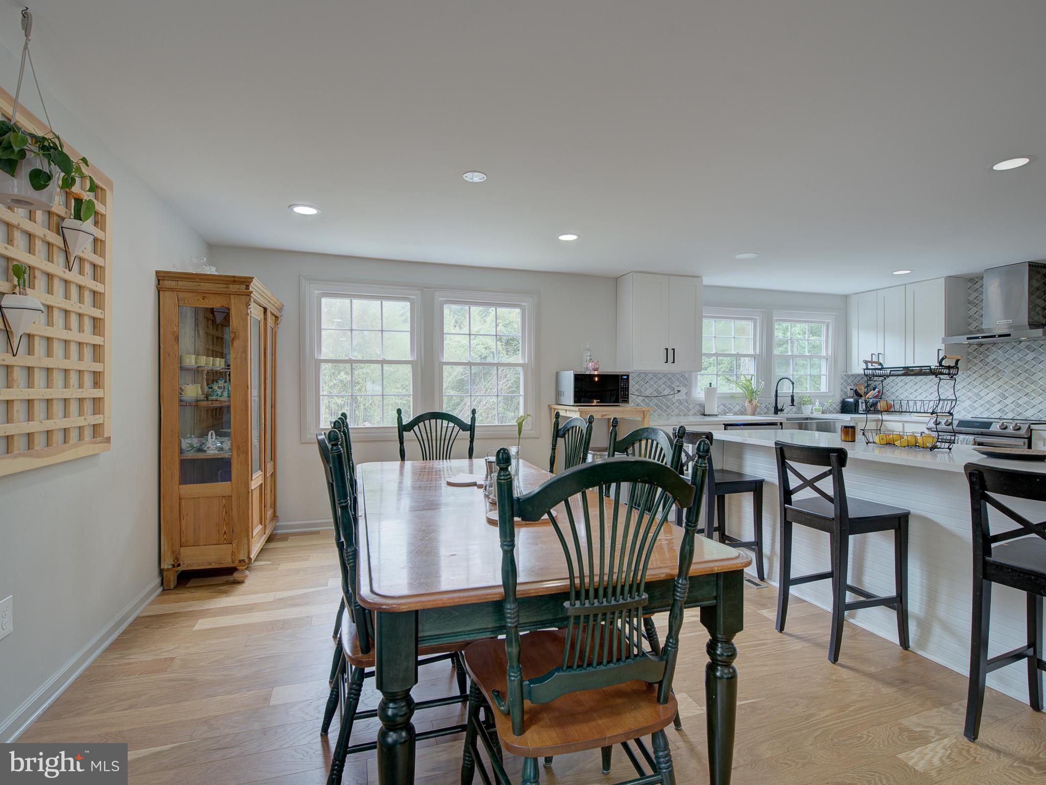 13102 MELVILLE LN