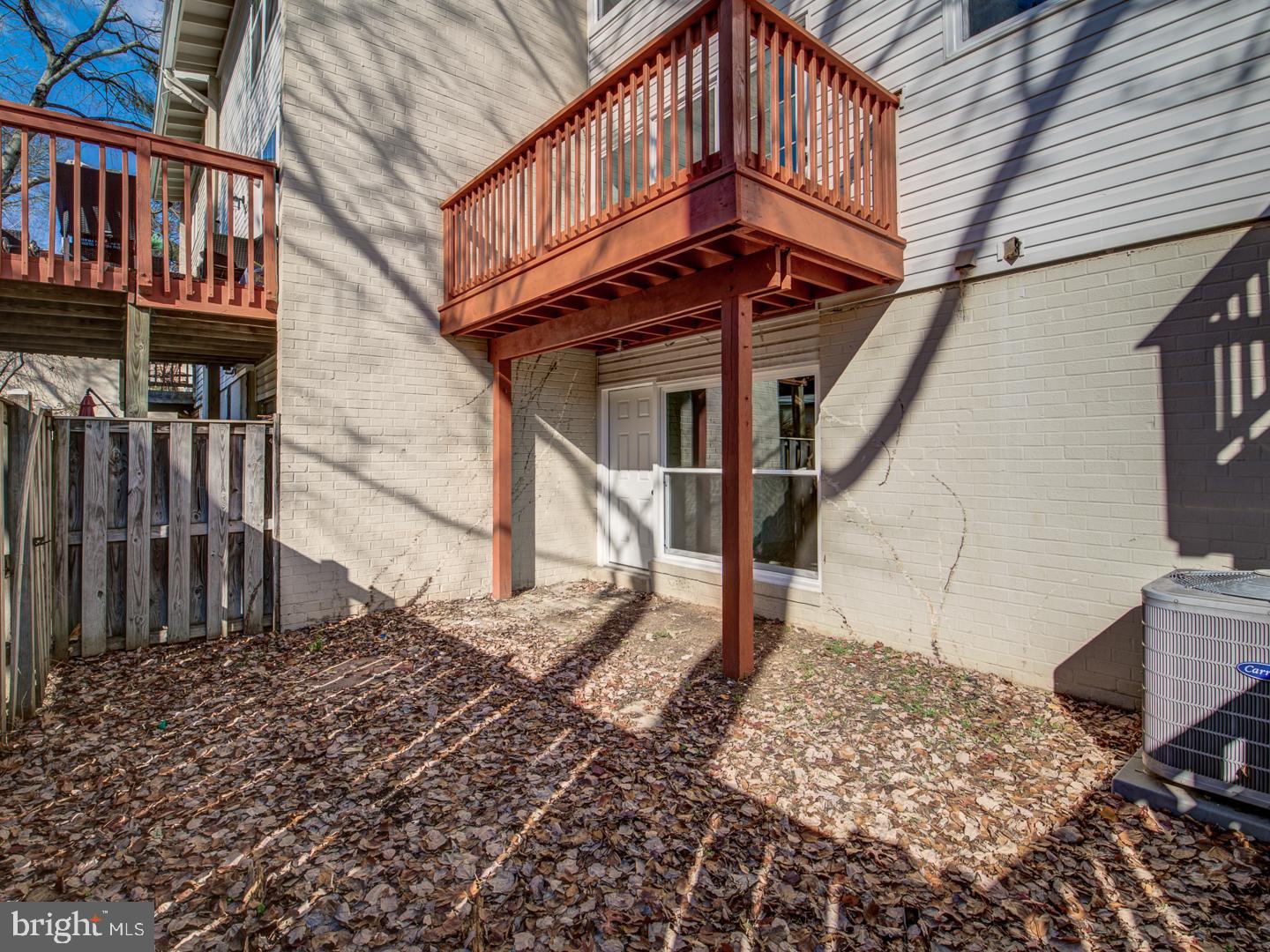 5021 AMERICANA DR #5021