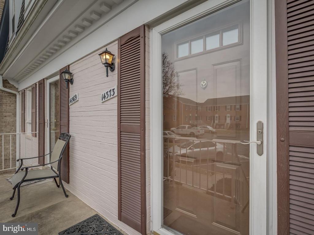 14373 Saguaro Pl