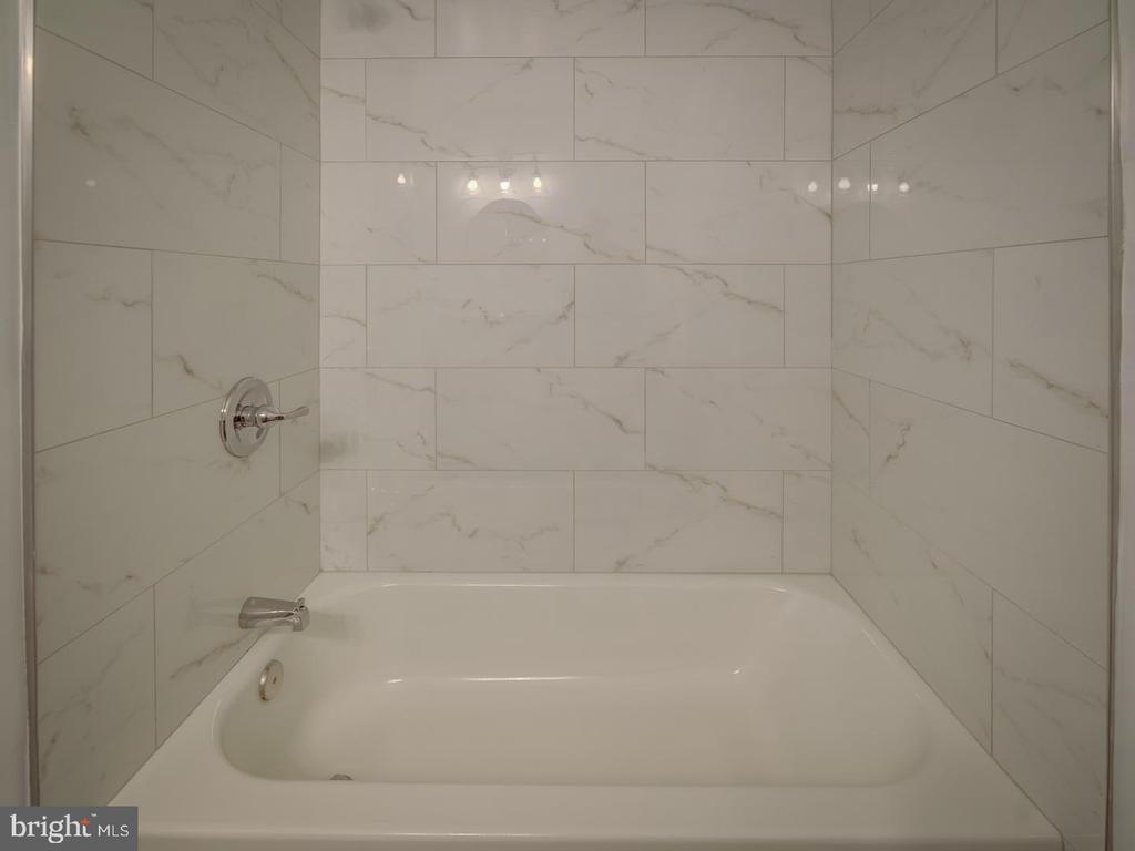 14373 Saguaro Pl