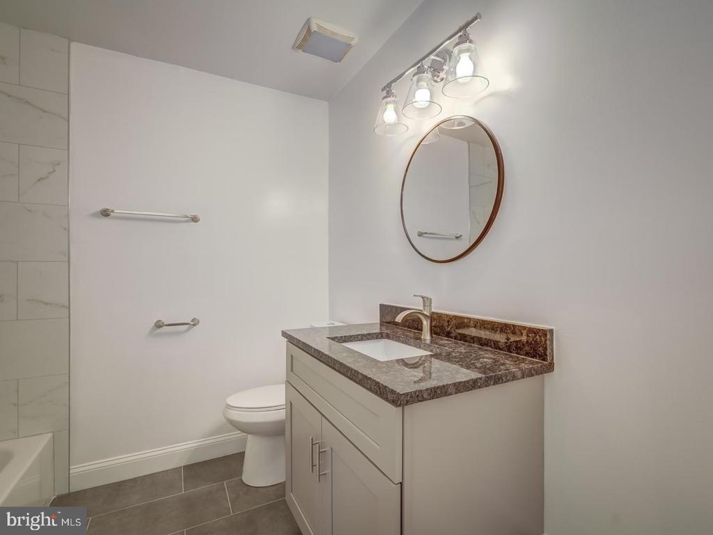 14373 Saguaro Pl