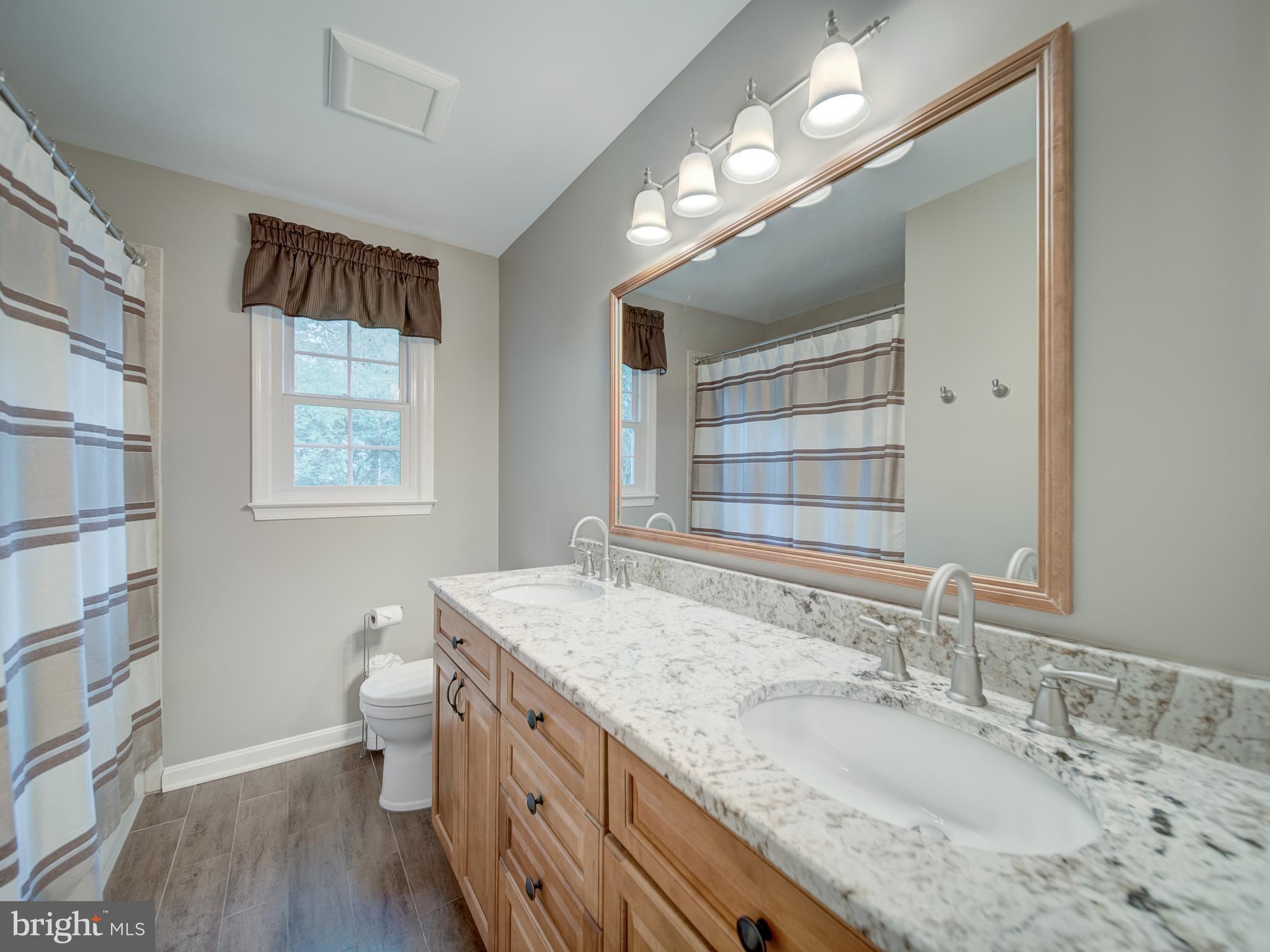 15292 SURREY HOUSE WAY