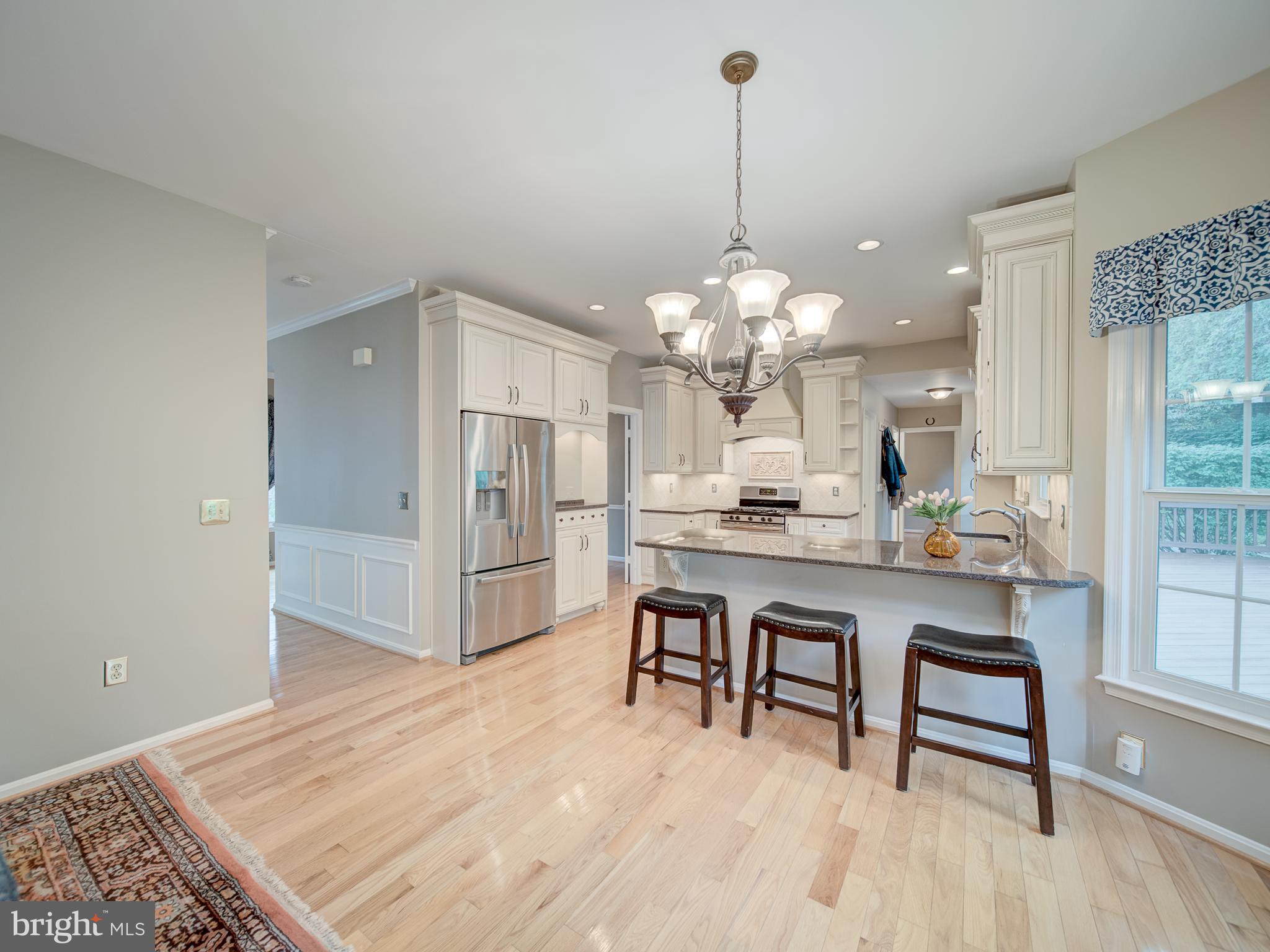 15292 SURREY HOUSE WAY