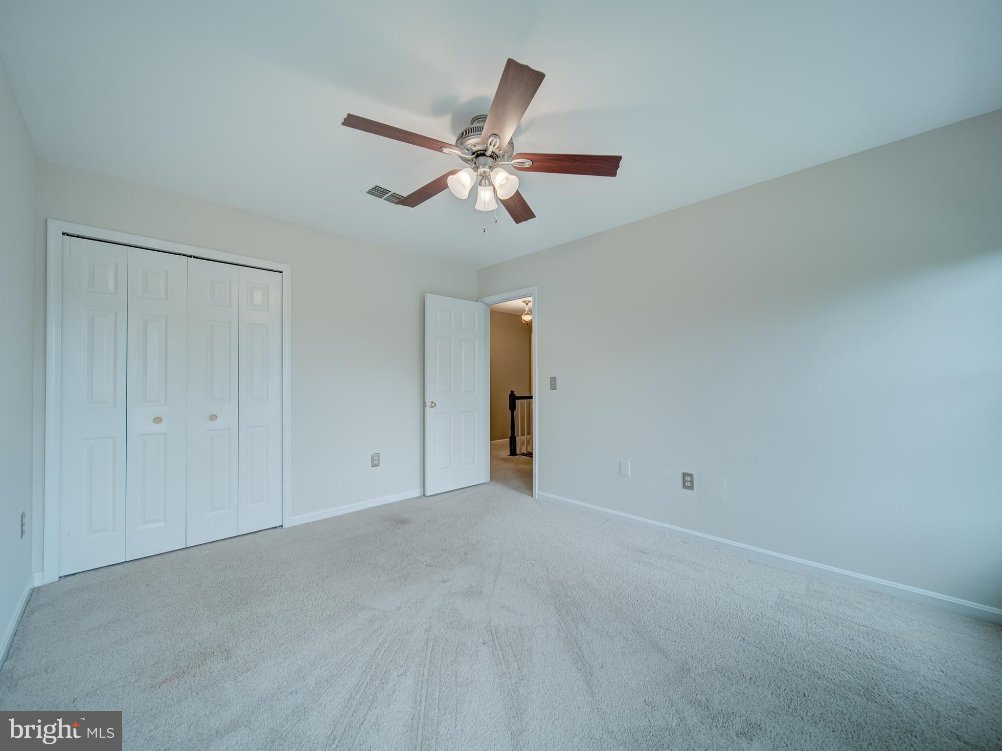 15292 SURREY HOUSE WAY