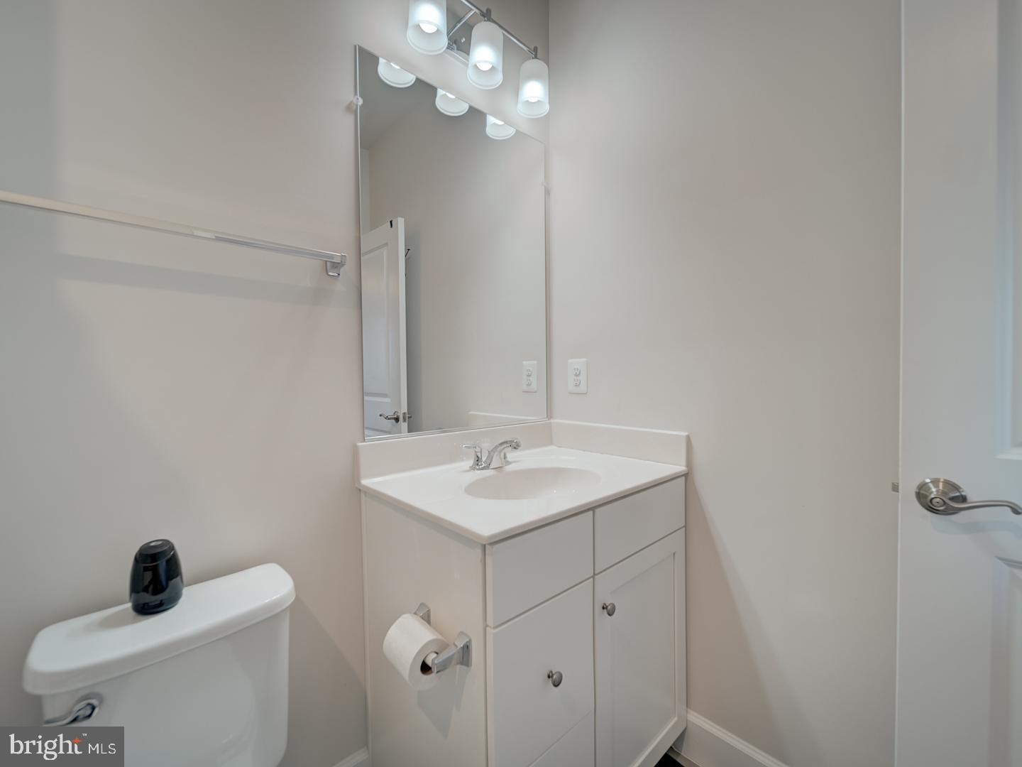 8657 Belle Grove Way